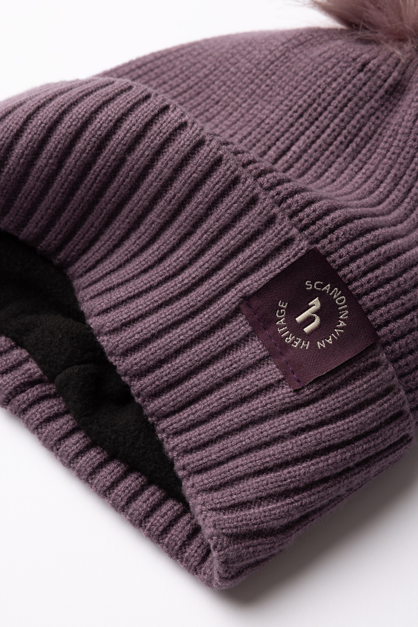 Horze Noa B&oslash;rns strikket hat med aftagelig pompon