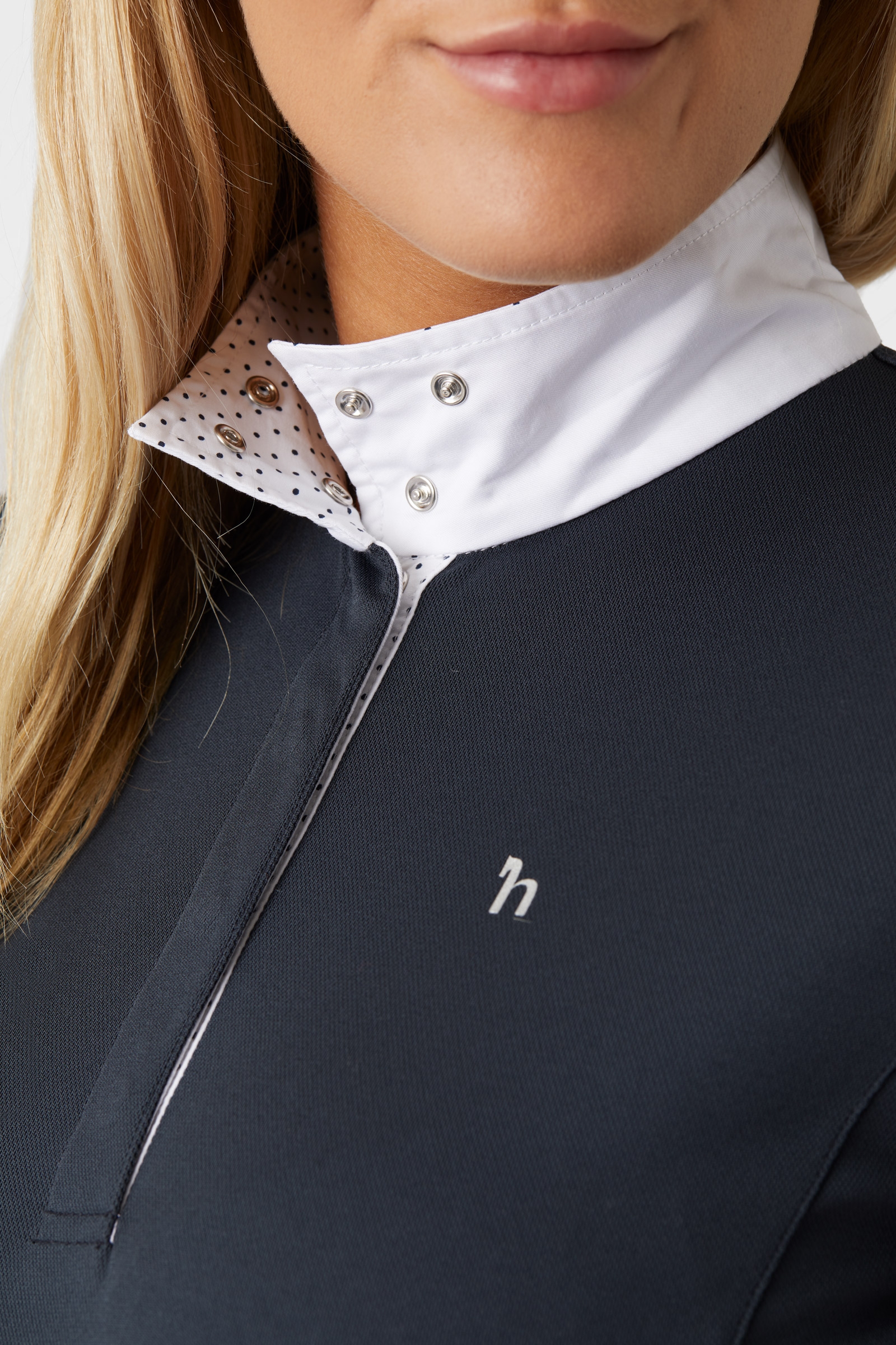 Horze Blaire kort&aelig;rmet, funktionel st&aelig;vnebluse med meshdetaljer, damemodel LSF 30+