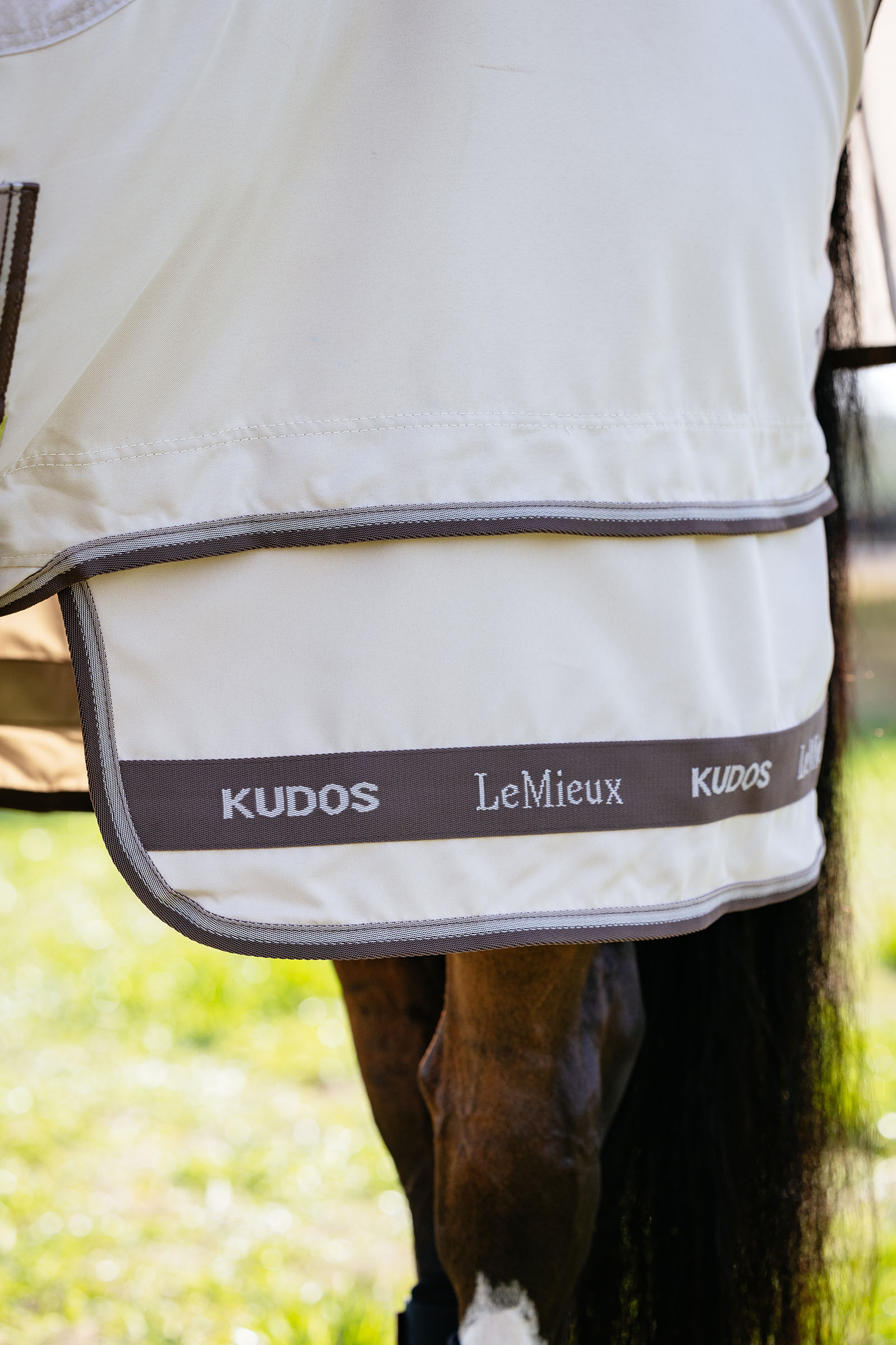 LeMieux Kudos Shower Pro eksem d&aelig;kken med aftagelig halsdel