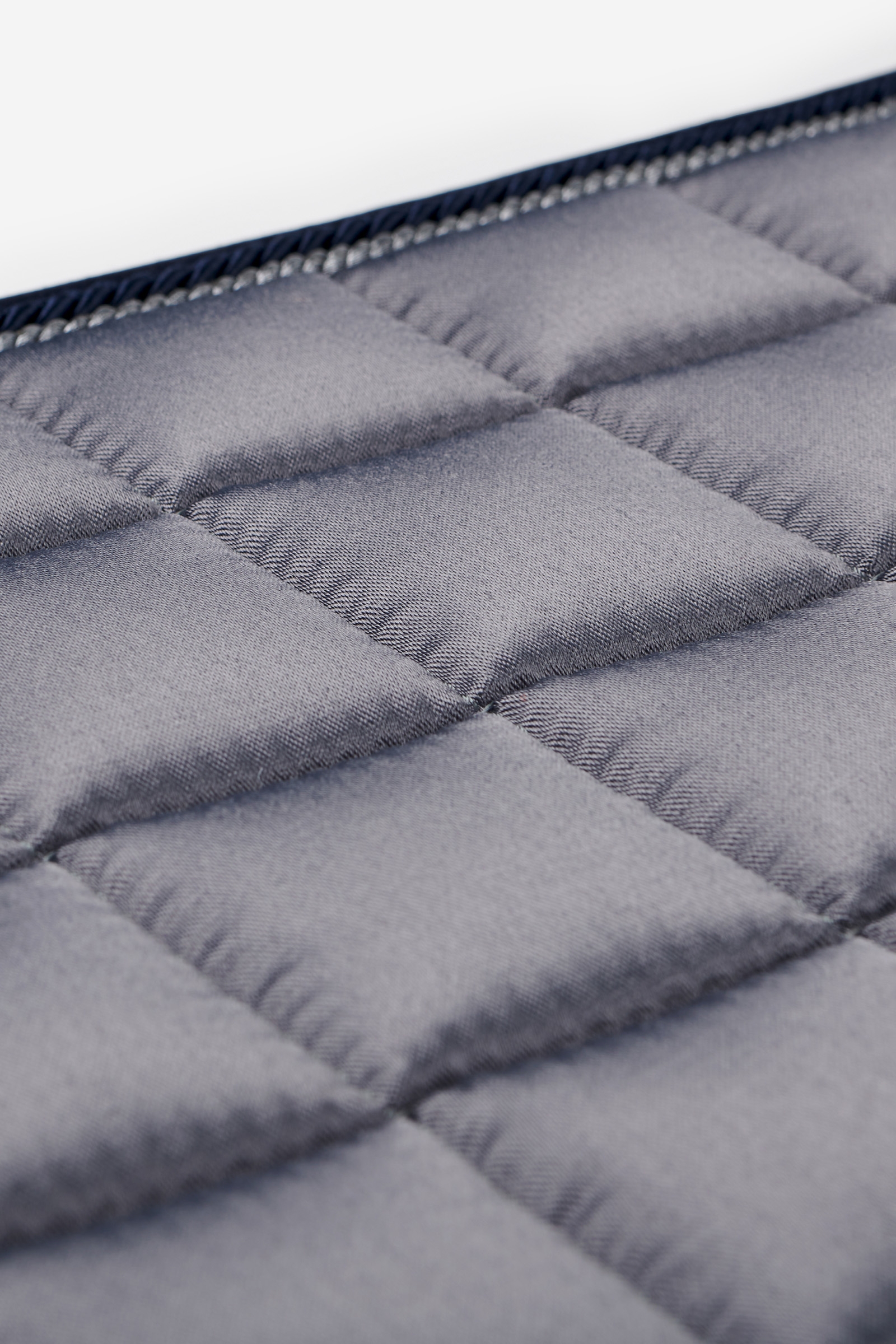 LeMieux Twilight Loire Classic Satin Close Contact Springund