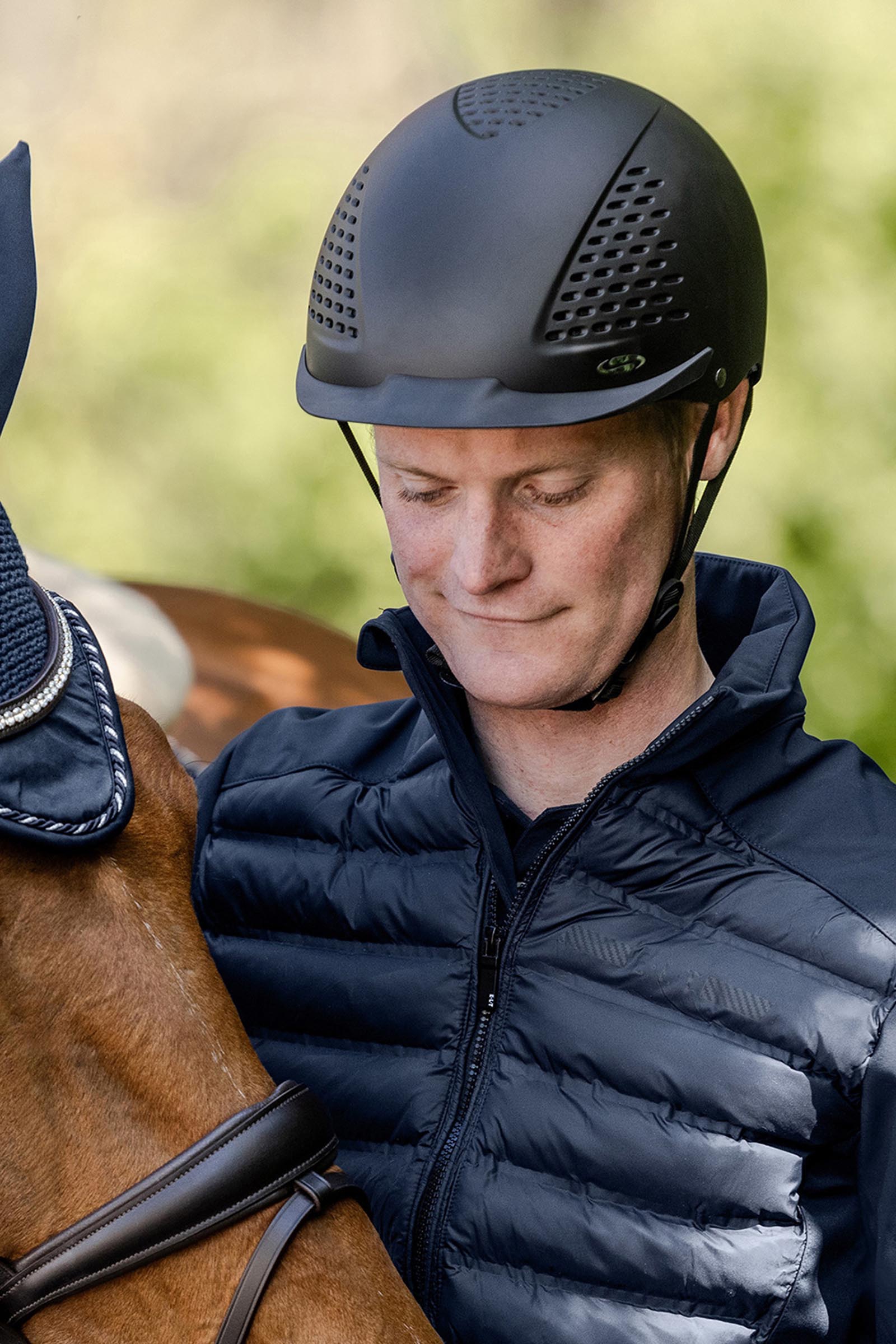 SWING H23 Classic ridehjelm