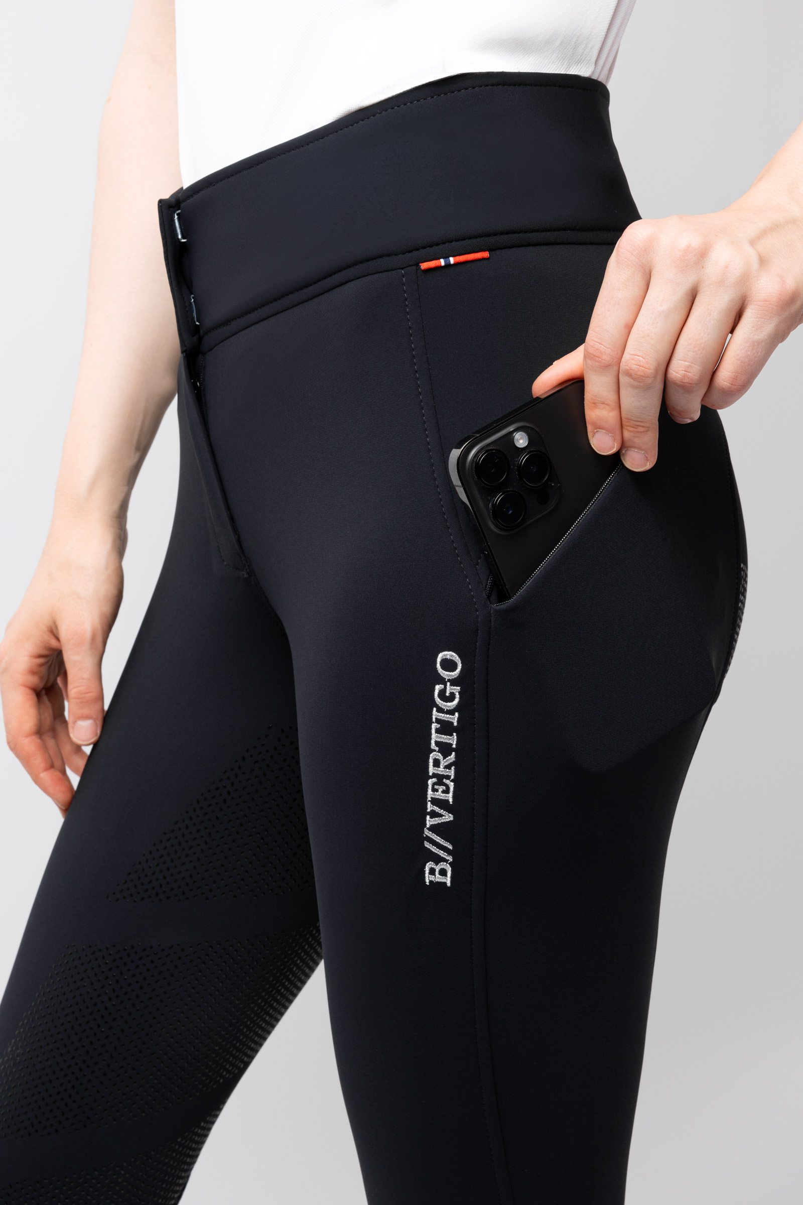 B Vertigo Justine Thermo ridebukser til damer med silikone-fulds&aelig;de