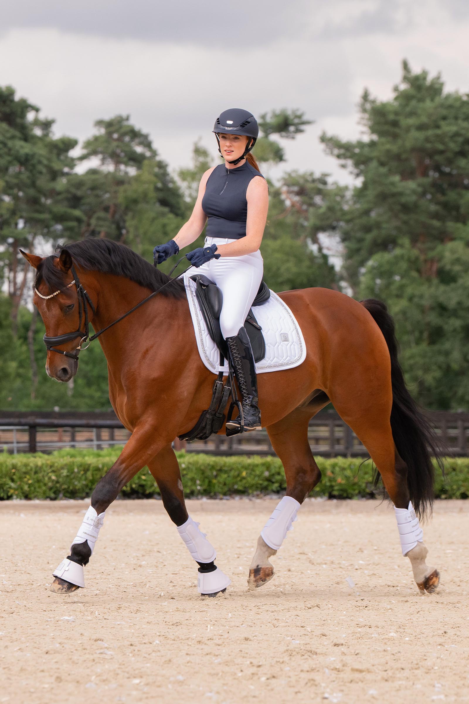 Eskadron Classic Sport SS26 Dame tanktop med halv lynl&aring;s