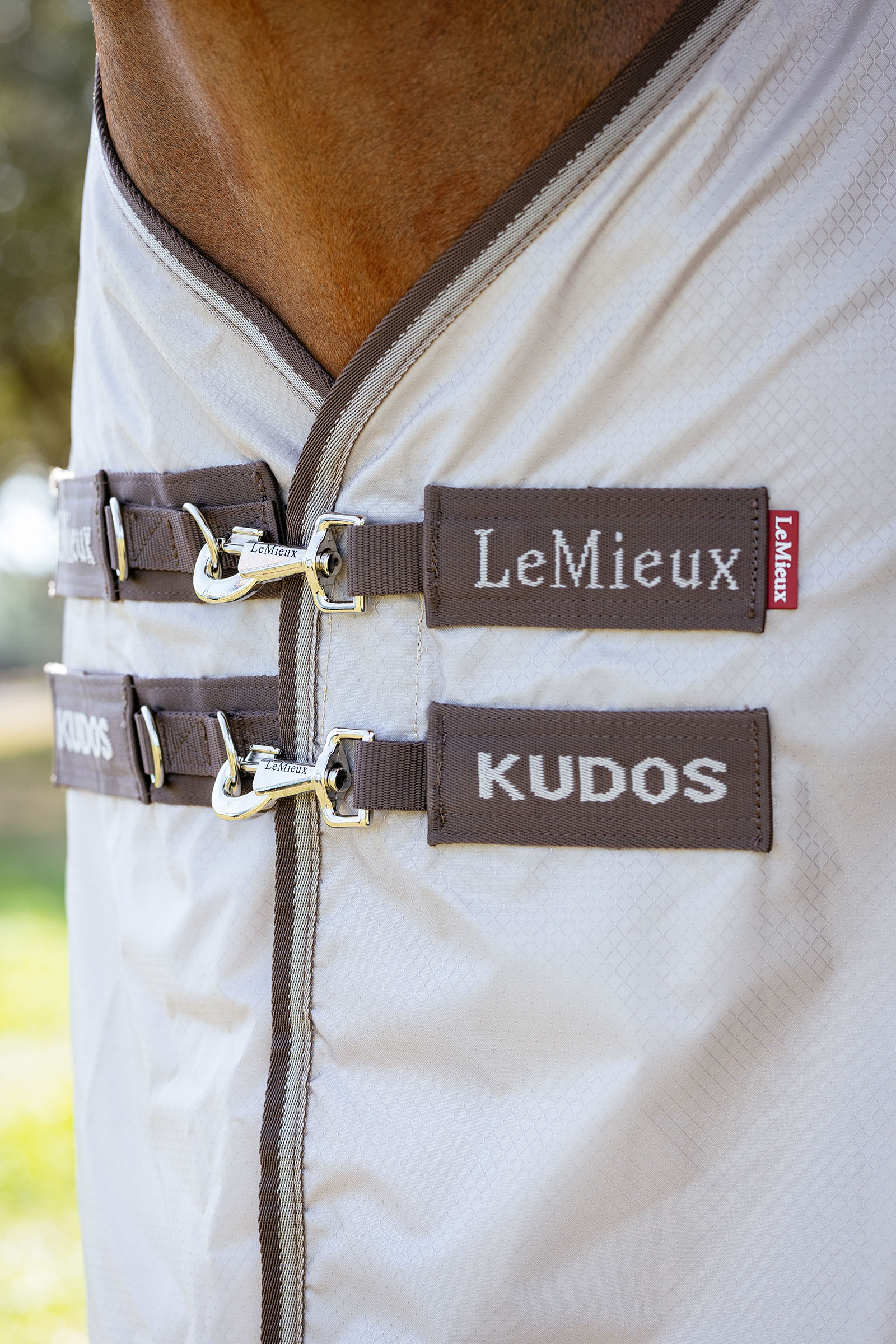 LeMieux Kudos Shower Pro eksem dækken med aftagelig halsdel