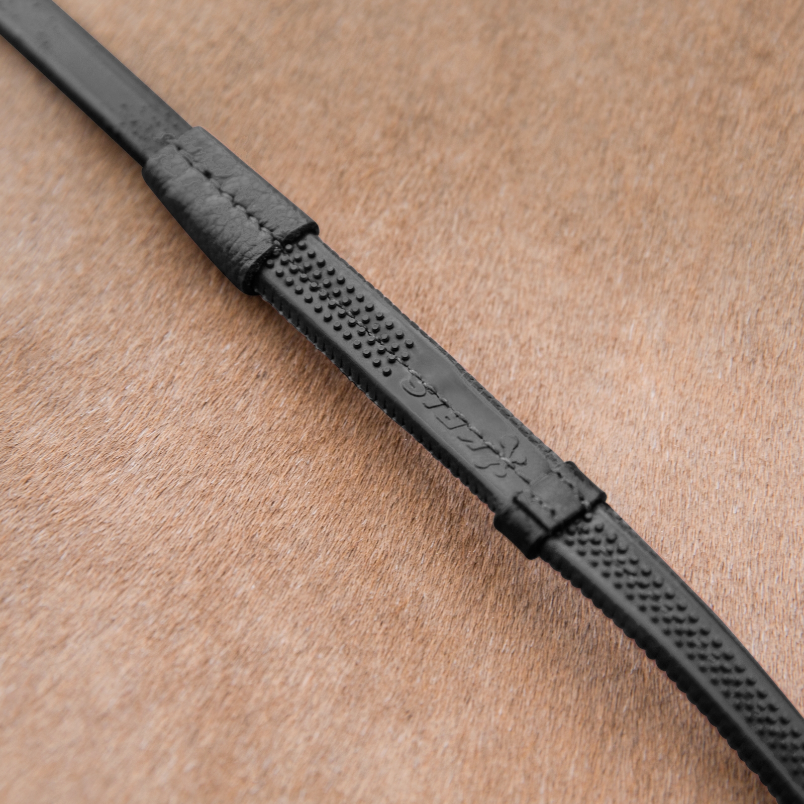 Horze Gummit&oslash;jler med bl&oslash;dt greb og t&oslash;jlestoppere