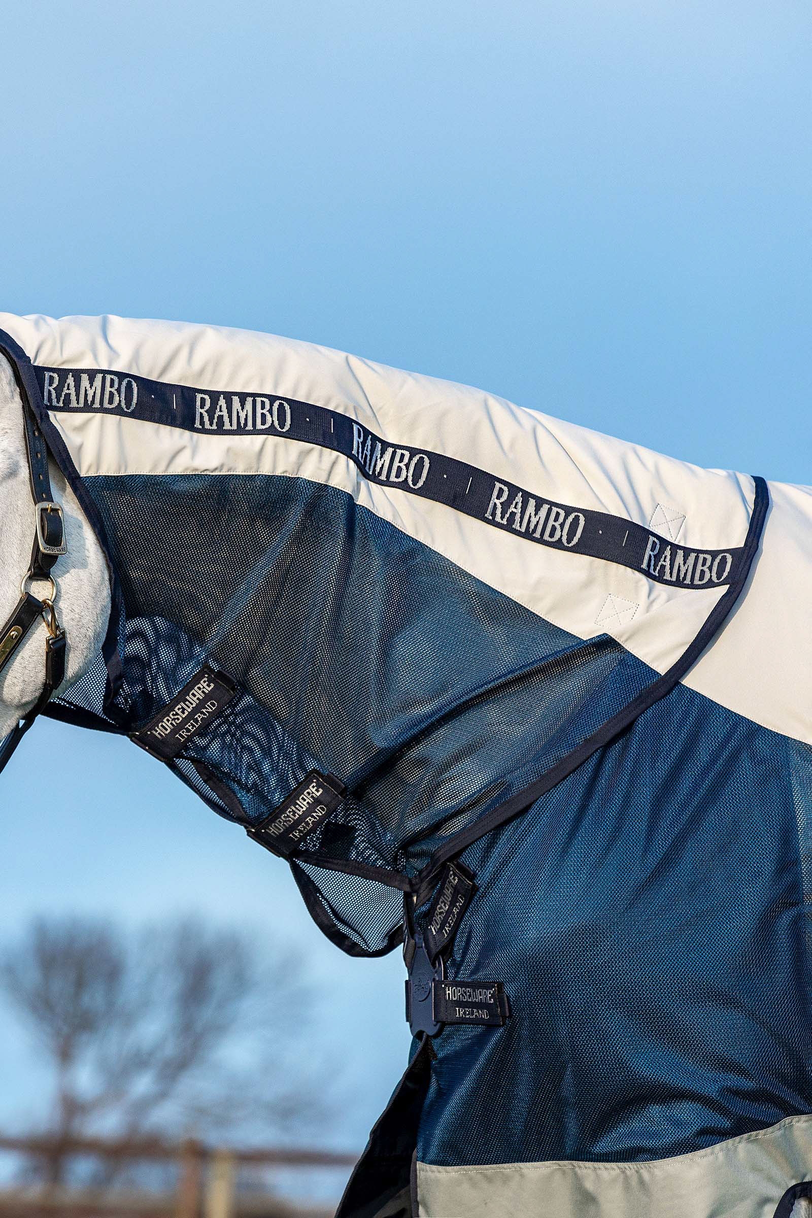 Horseware Rambo Summer Series uded&aelig;kken med foring og aftagelig halsdel, 100g