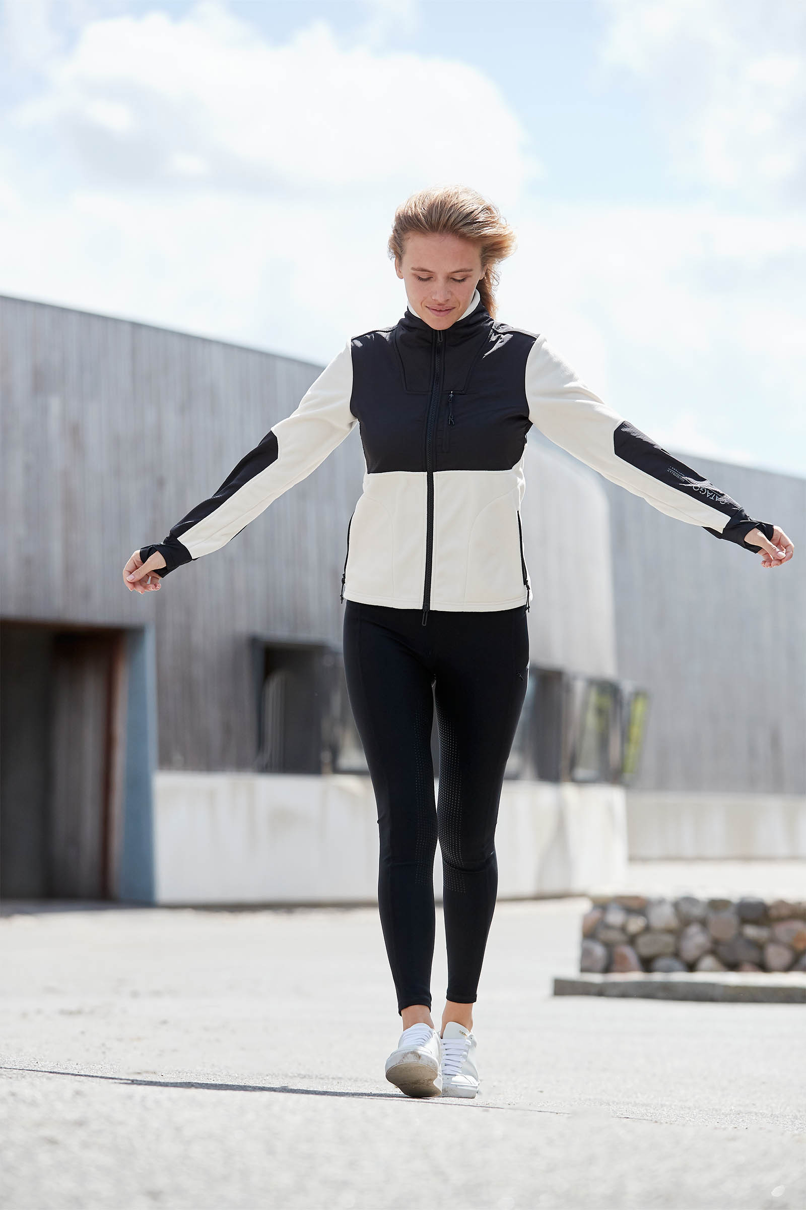 CATAGO Norma Women&acute;s Zip Jacket