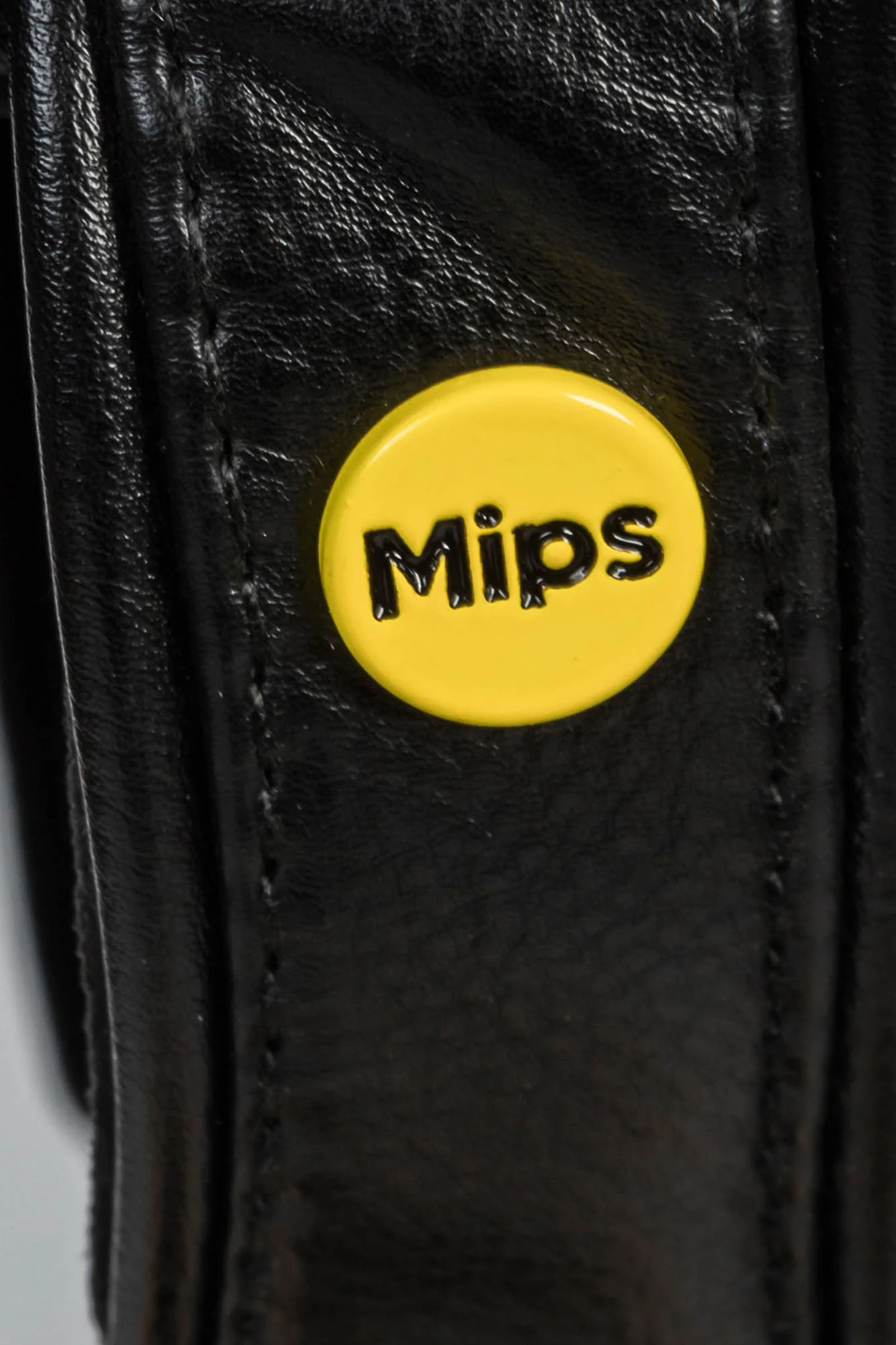 Back on Track Silves ridehjelm med glat top