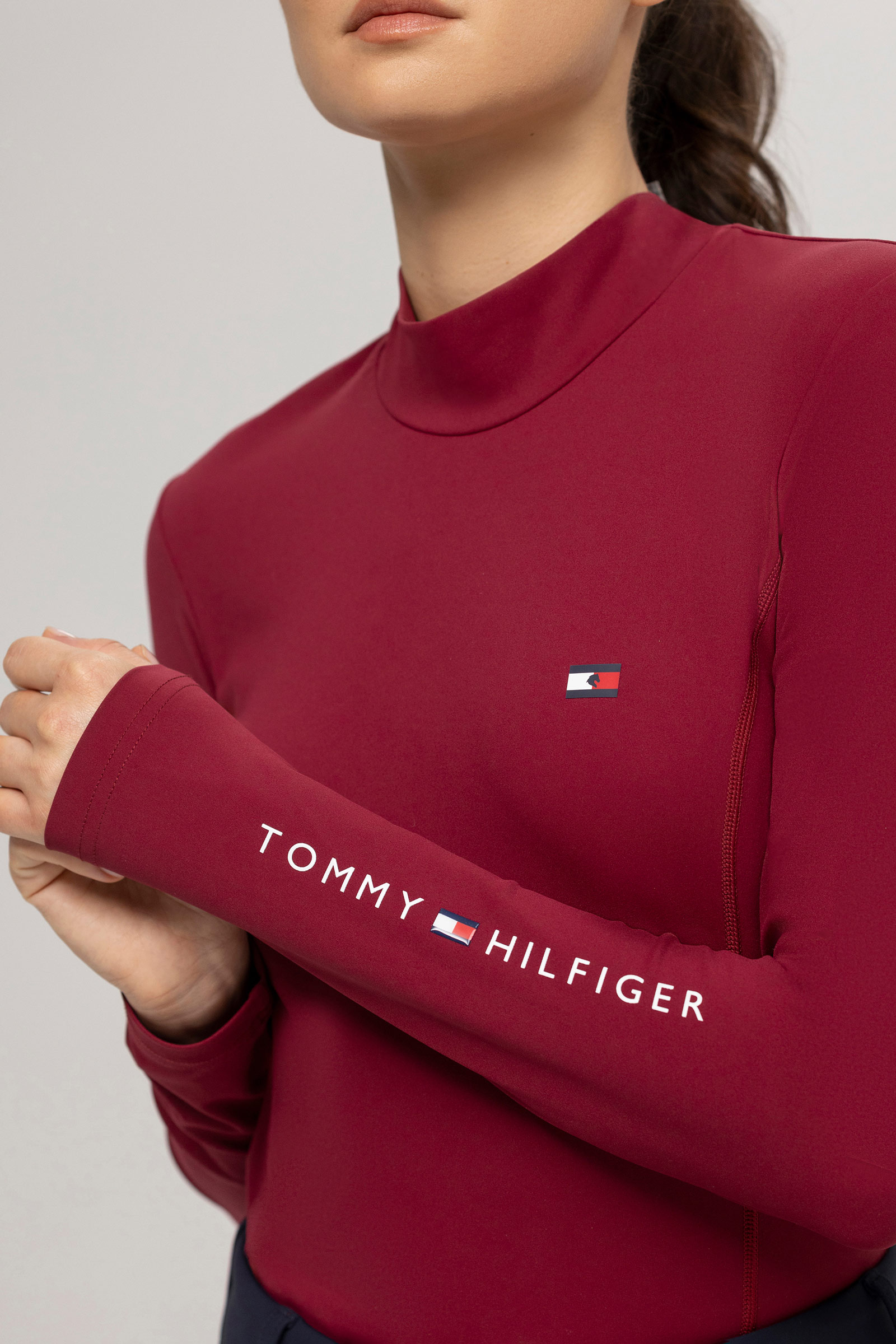 Tommy Hilfiger Equestrian lang&aelig;rmet tr&oslash;je med h&oslash;j hals til kvinder