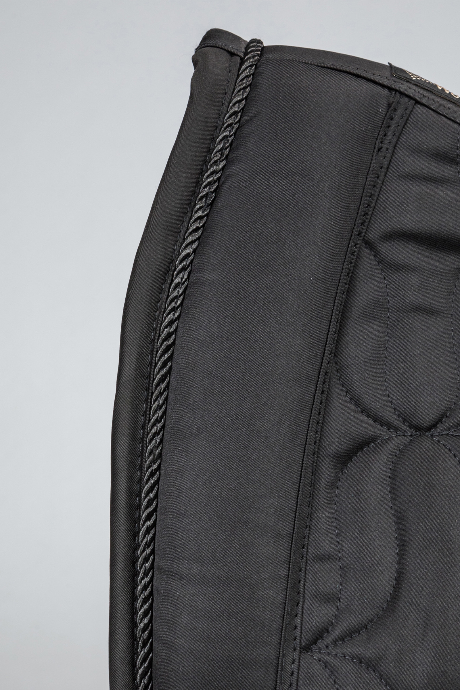 Back on Track Deep Nights sadelunderlag dressur