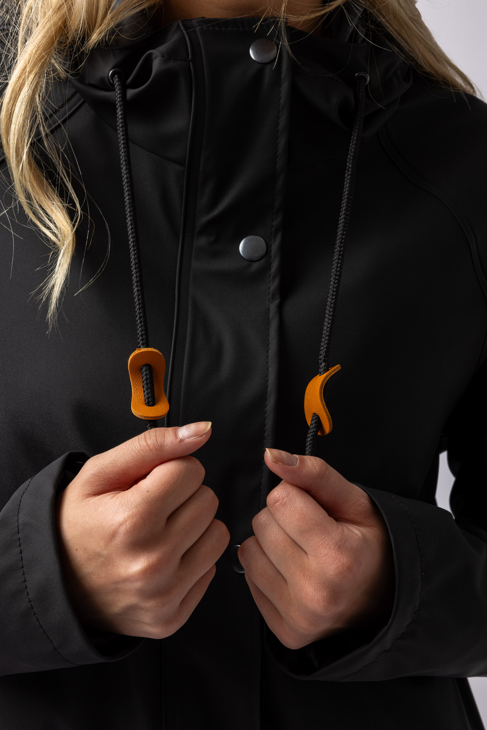 Horze Elise Regnjakke med polstret for