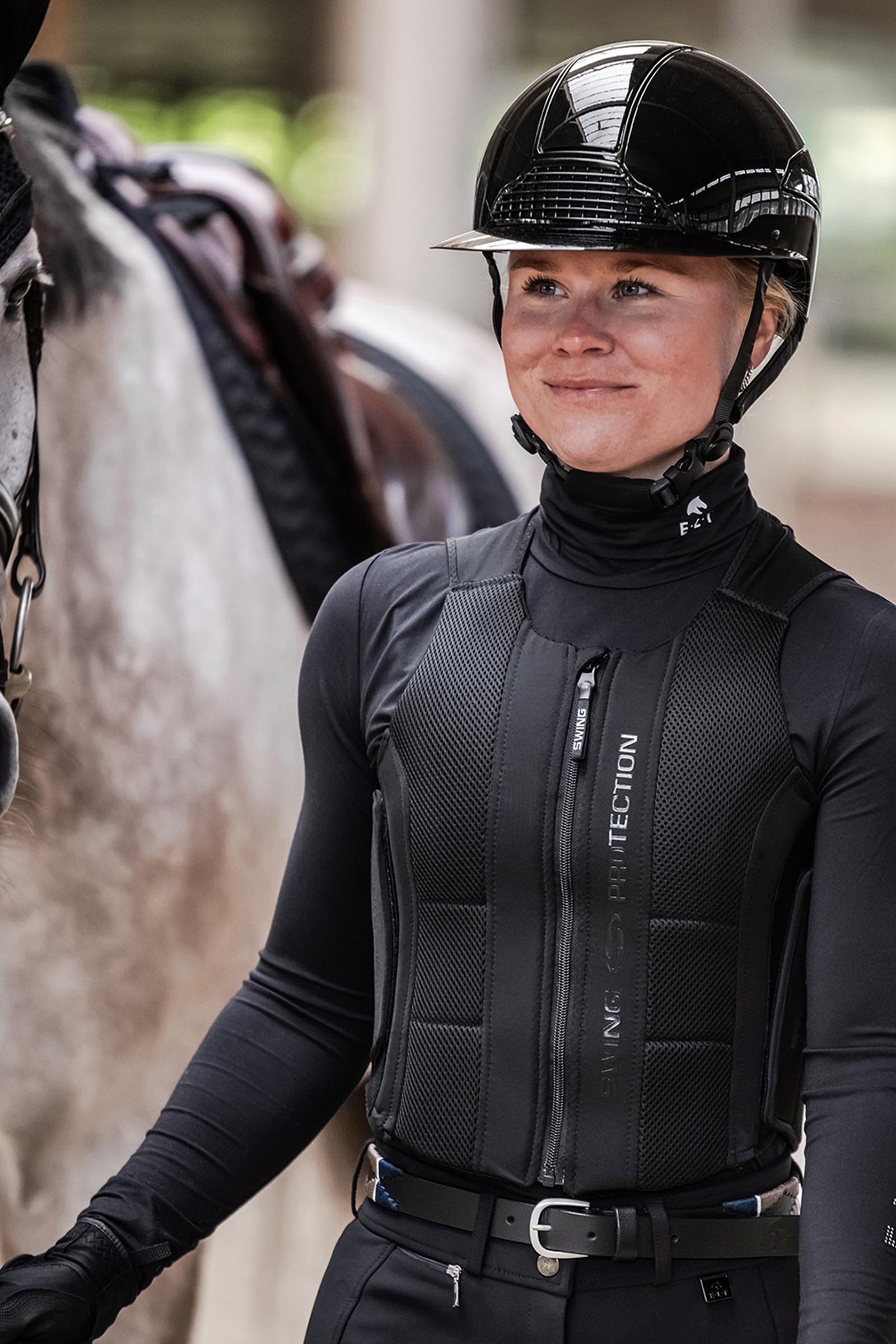 SWING P24 Pro Rygbeskytter