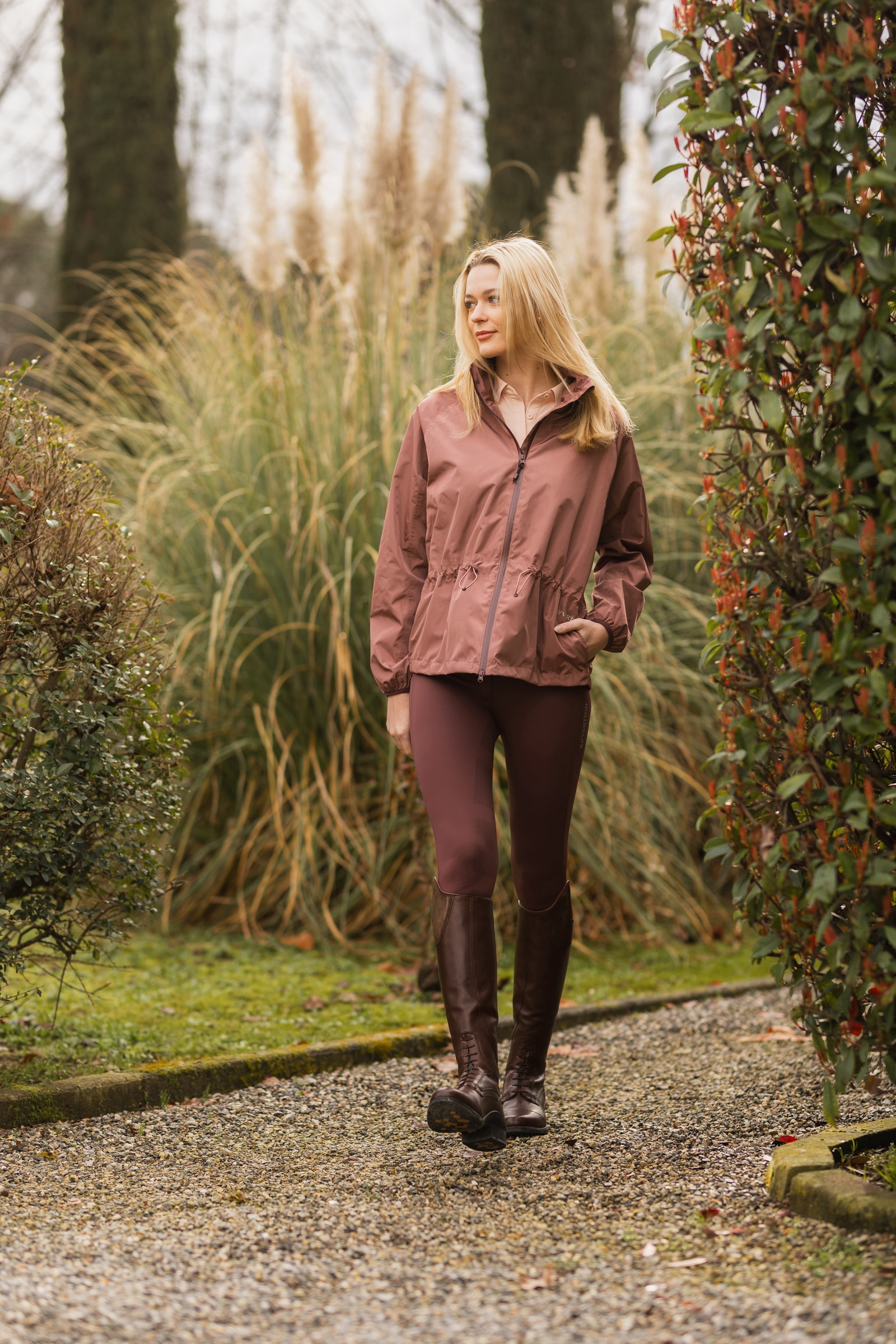 B Vertigo Kristina Waterproof Ridejakke, damemodel