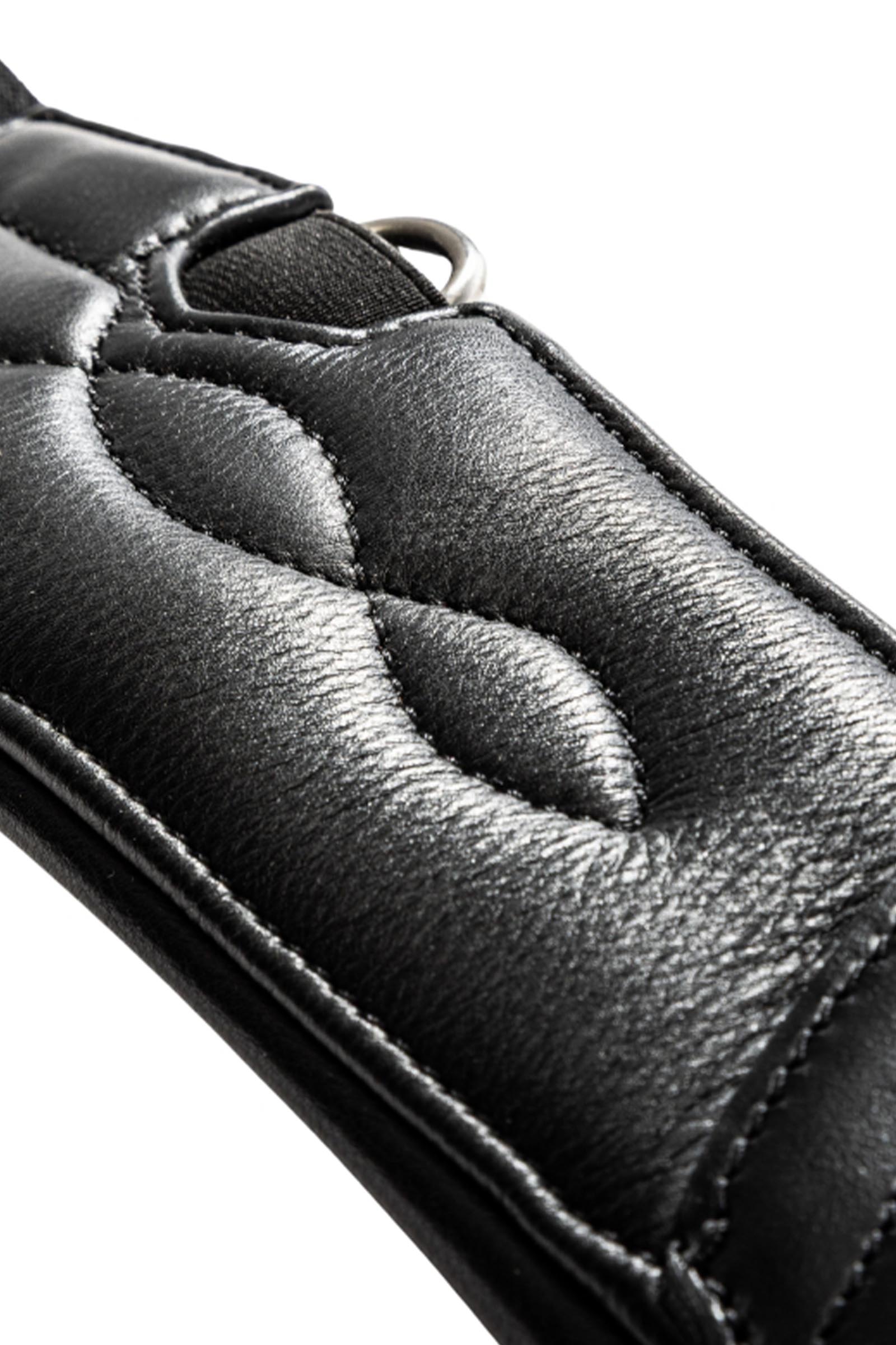 Kavalkade Julius bl&oslash;d l&aelig;der springgjord med elastik