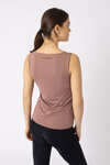 B Vertigo Adalyn Functional Training Top, damemodel