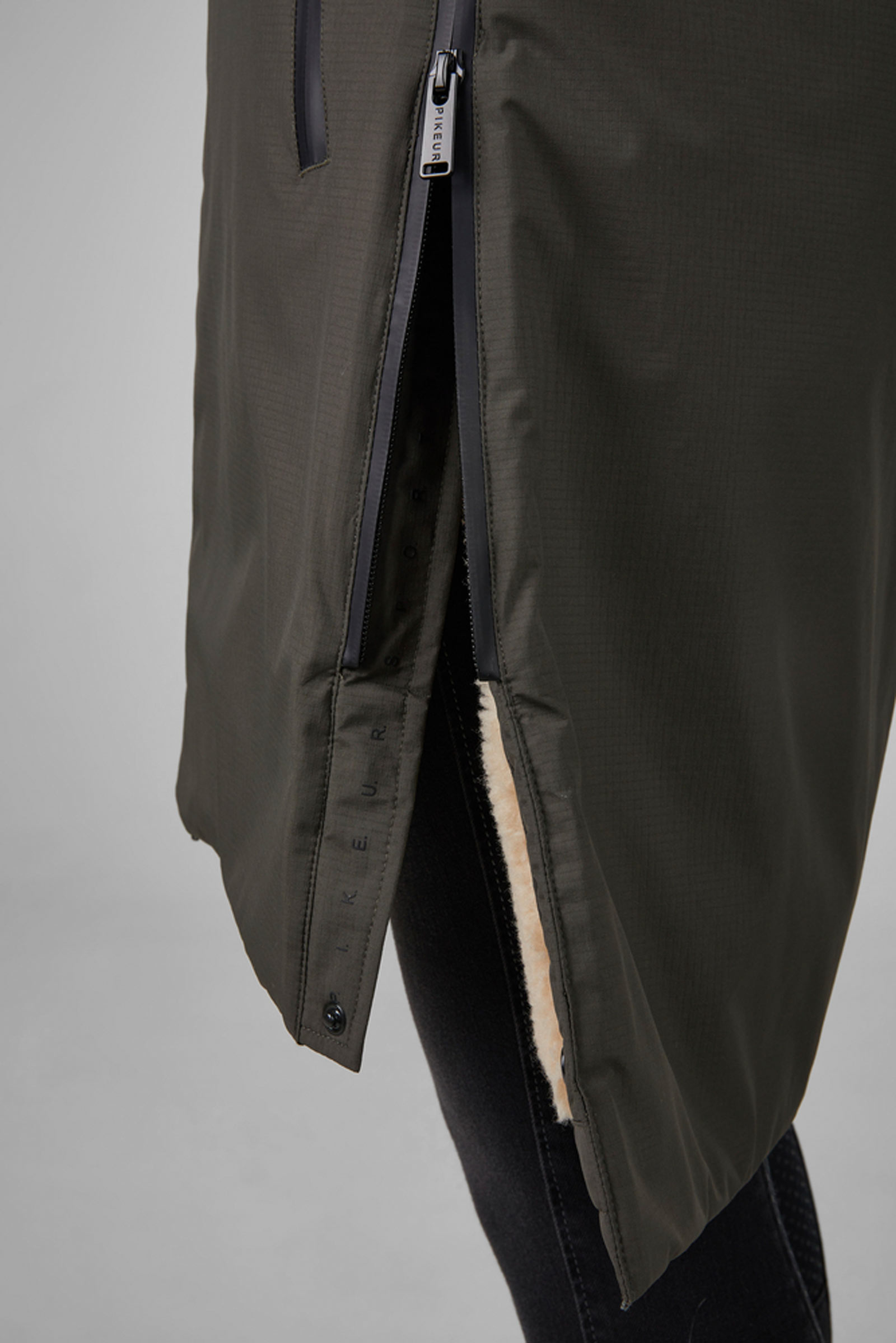 Pikeur Sports dame regnfrakke