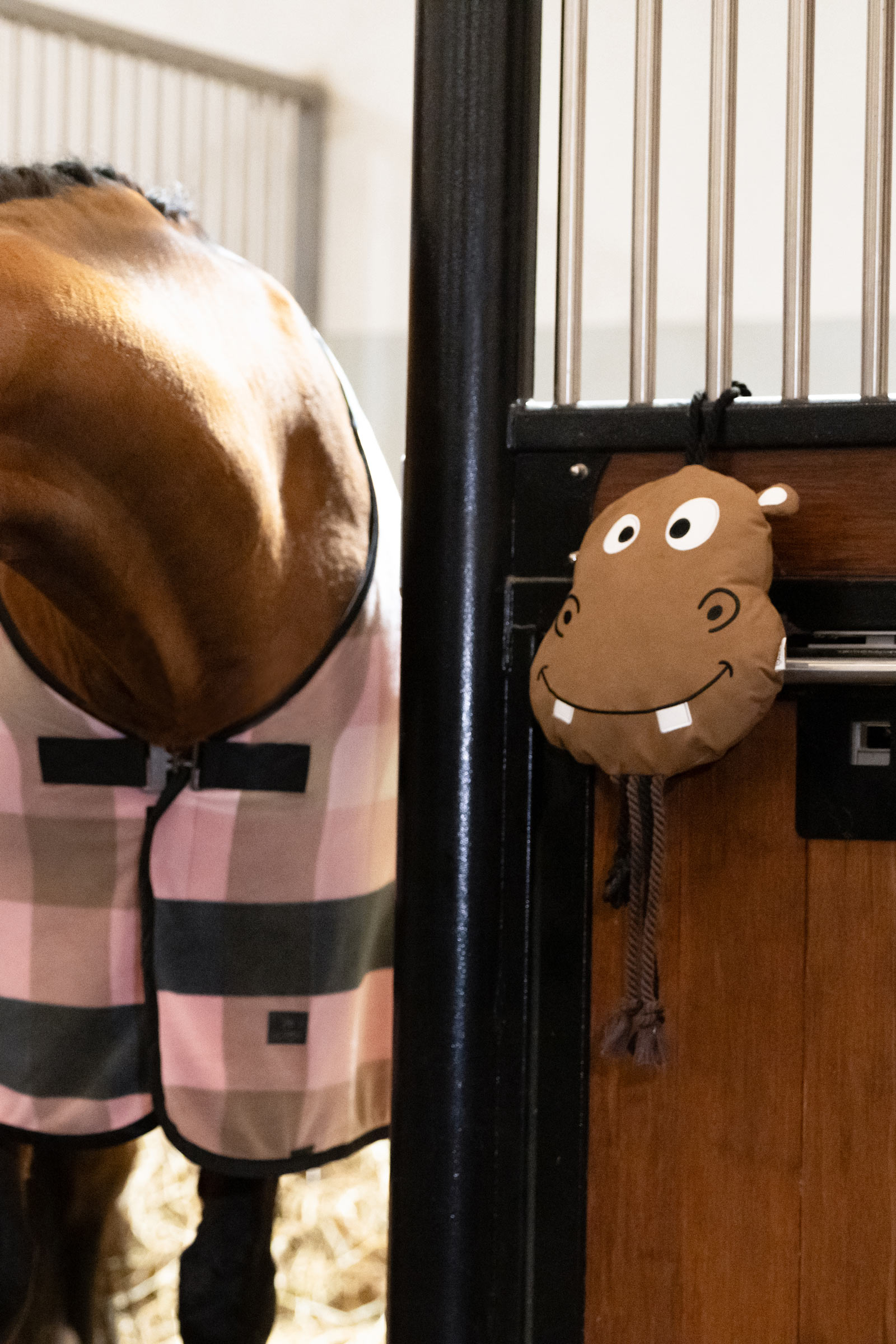 Eskadron Platinum 25 Flodhest Hest Legetøj