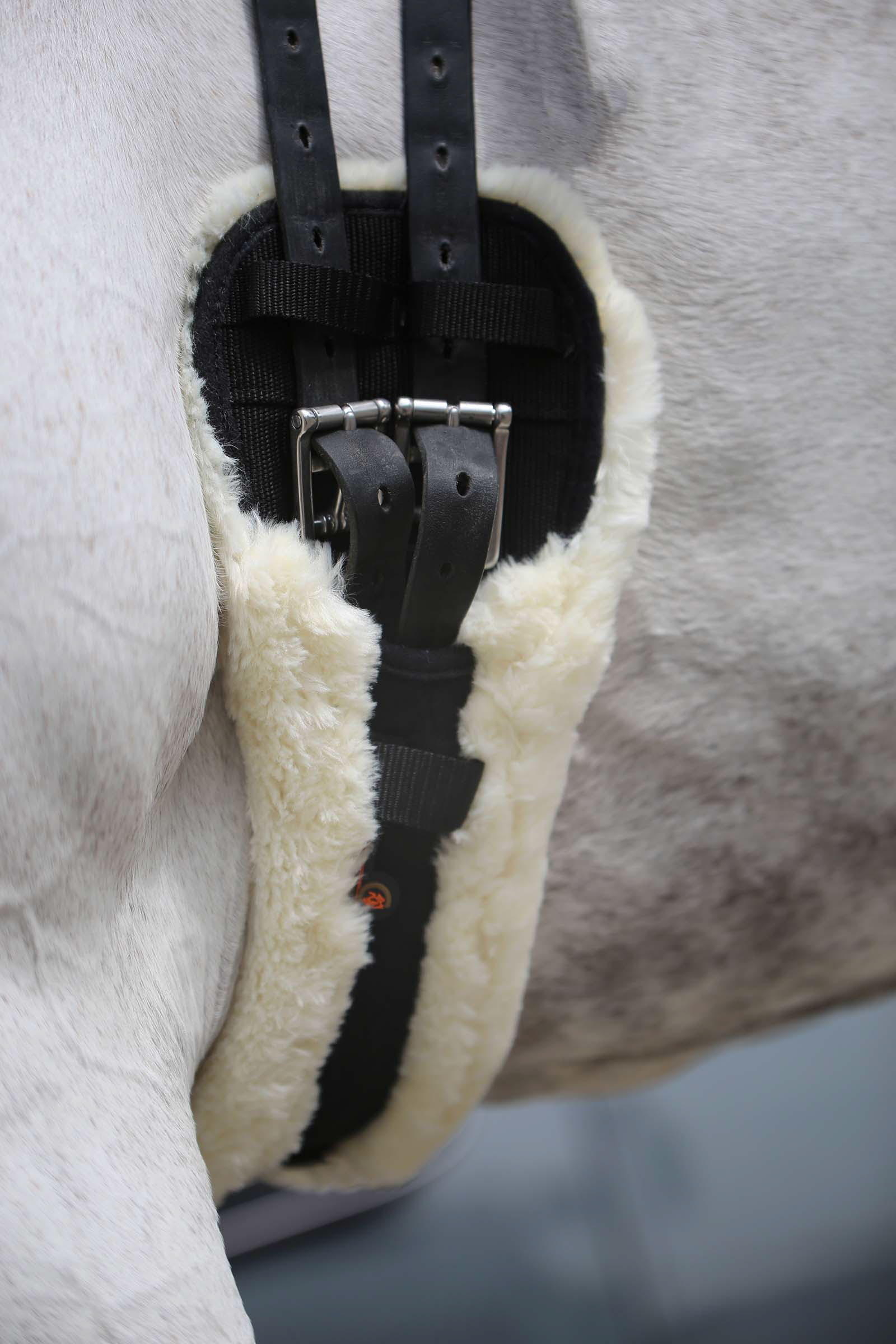 Kentucky Horsewear kort fåreskindsgjord