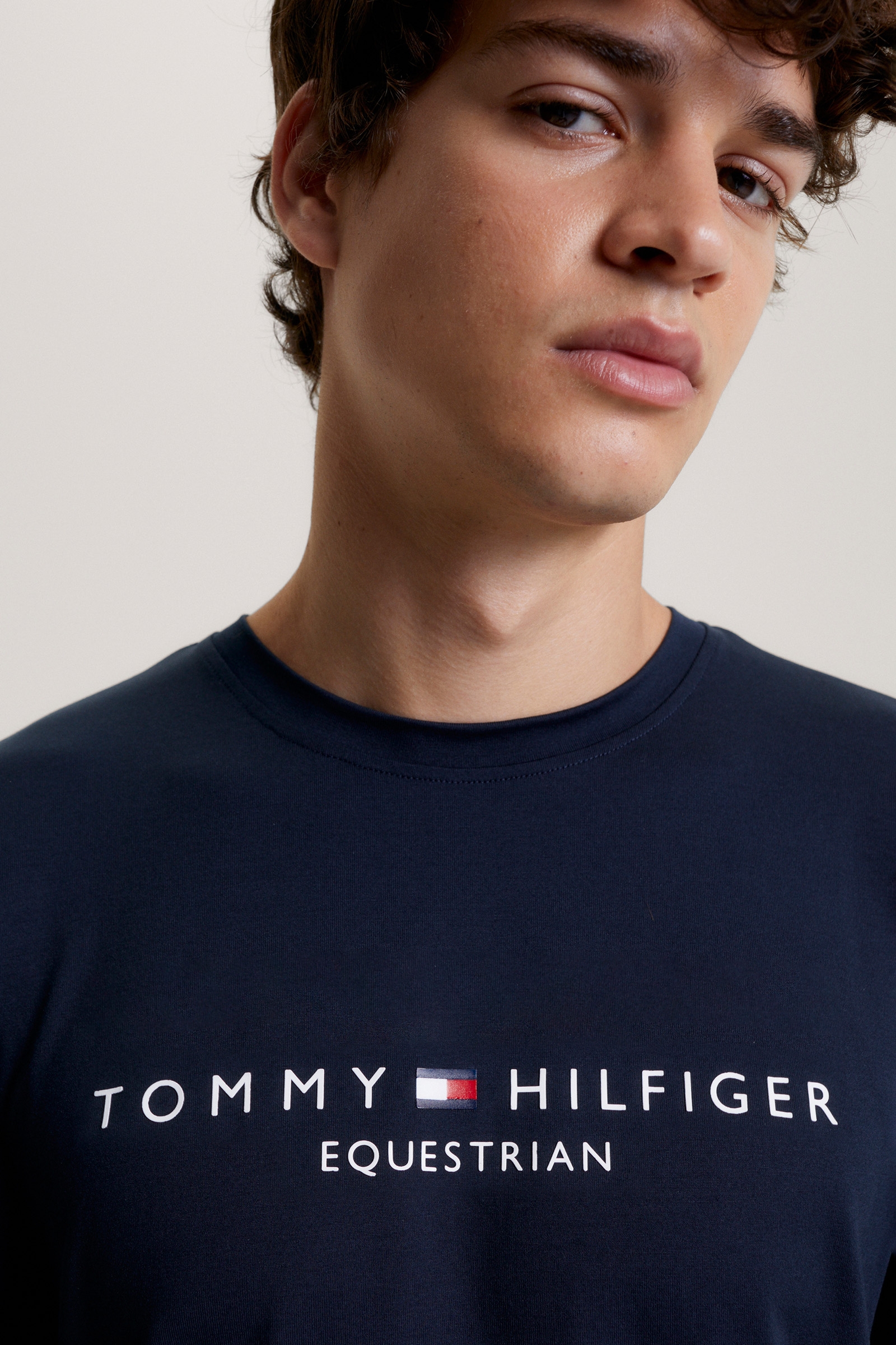 Tommy Hilfiger Equestrian Williamsburg T-shirt med grafiskt print og korte ærmer