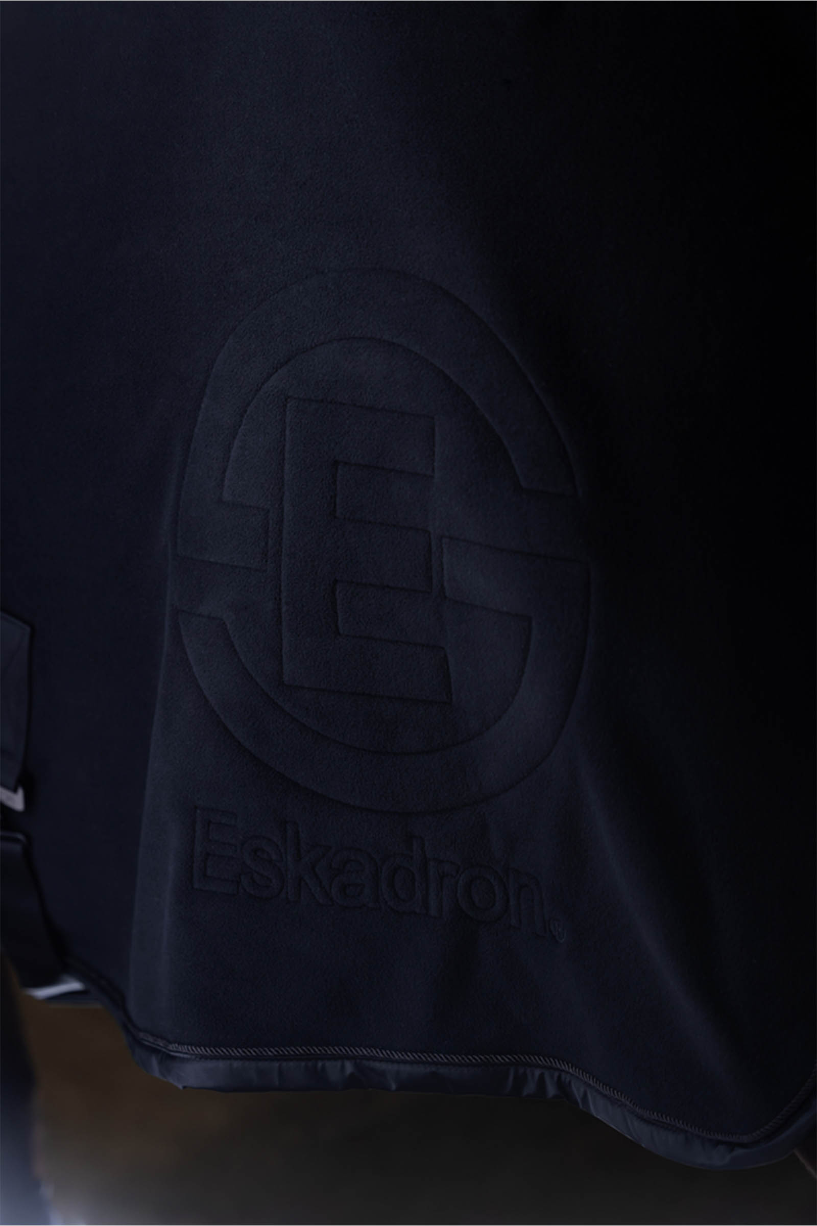 Eskadron Dynamics AW25 Dobbelt fleece sweatdækken