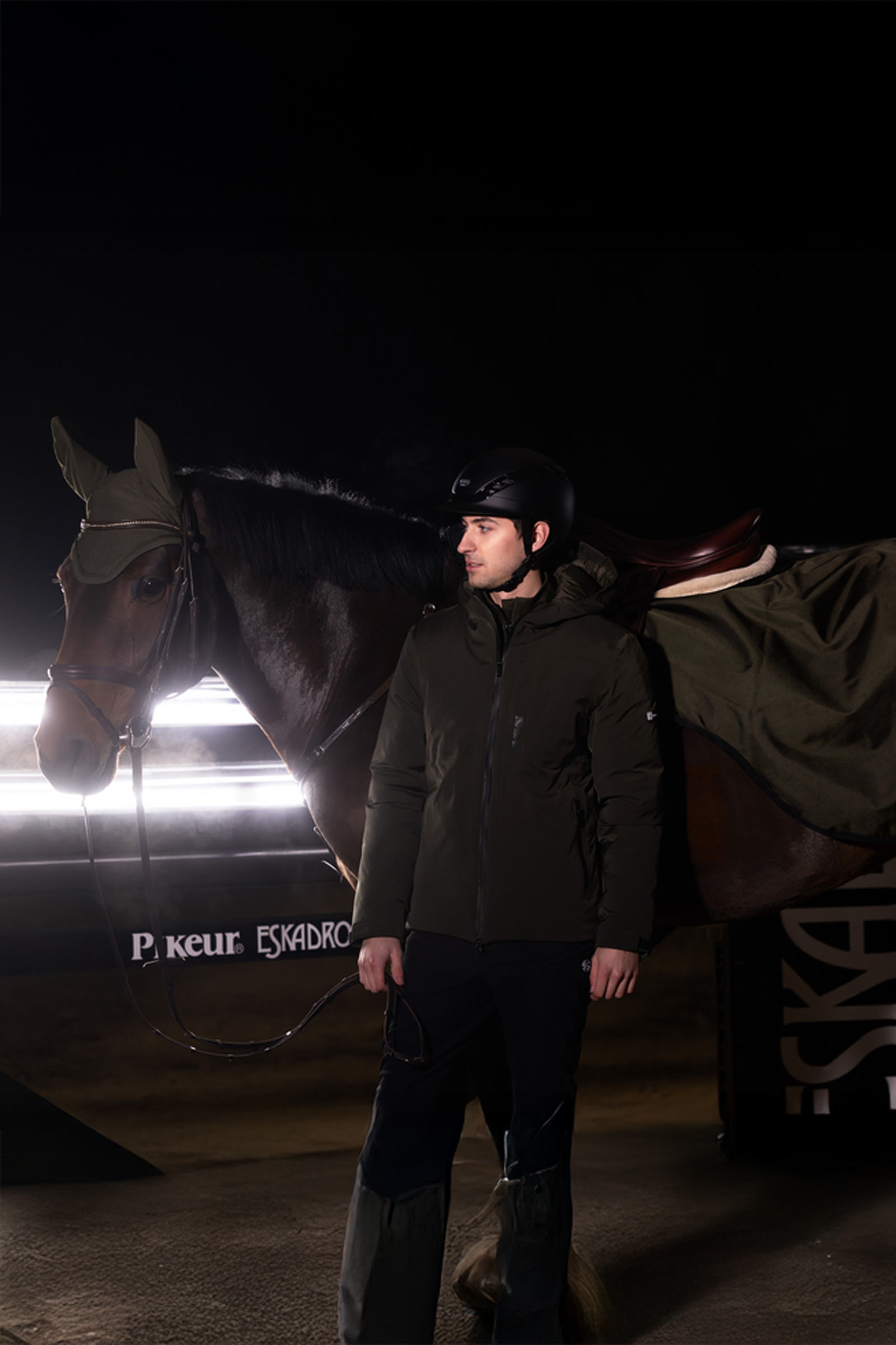 Eskadron Dynamics AW25 bomuldstræningstæppe, 50 g