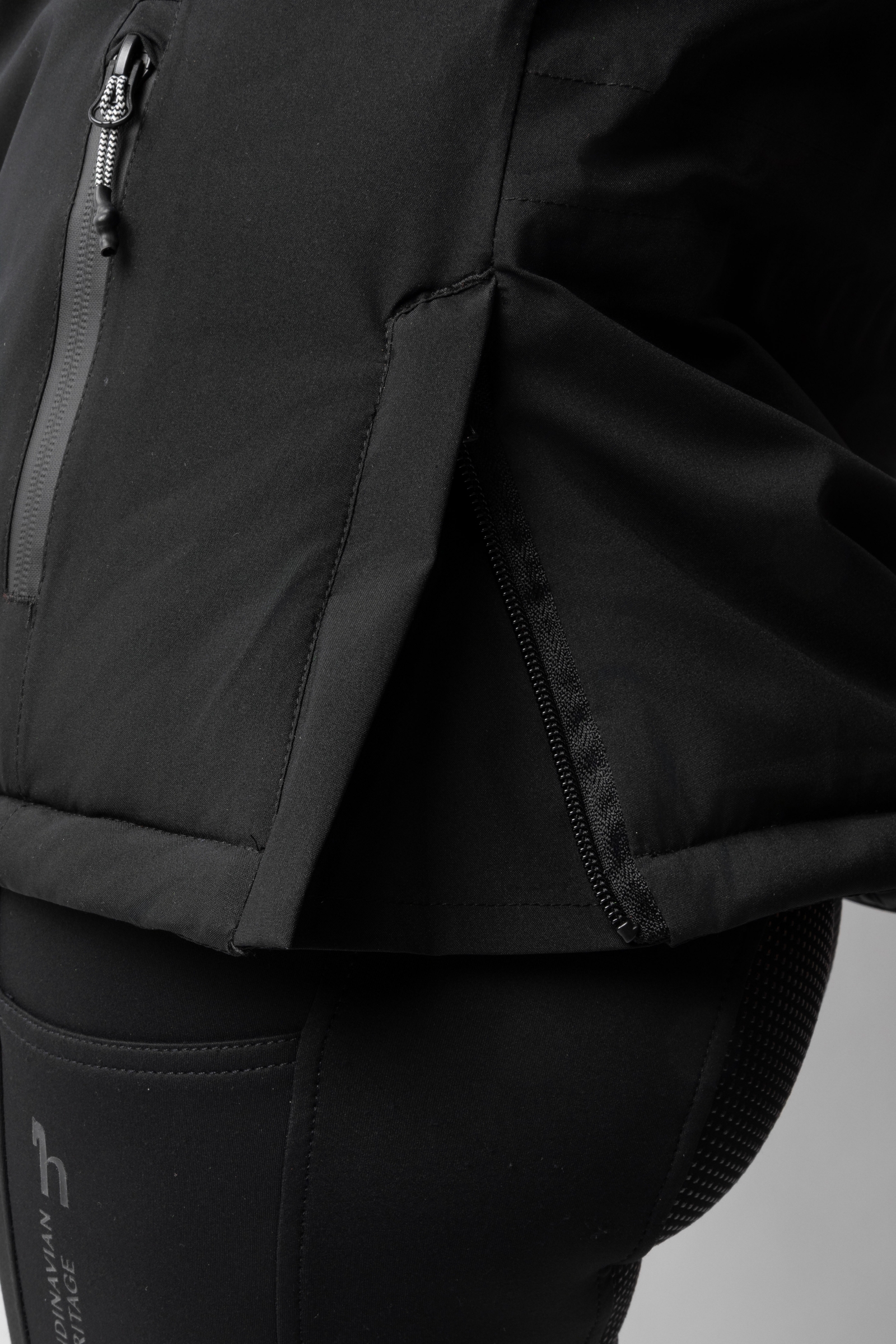 Horze Camila vandt&aelig;t vatteret damejakke