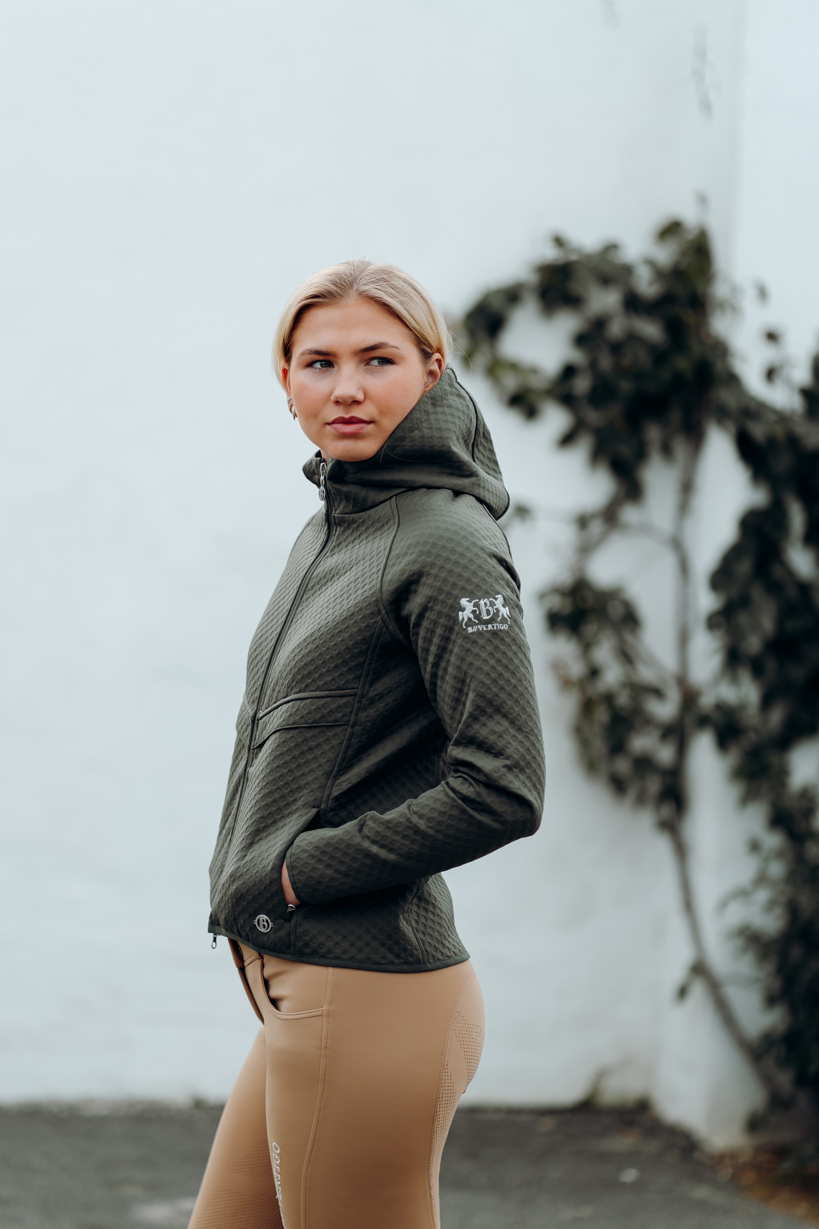 B Vertigo Norah Scuba Fabric hættetrøje, damemodel