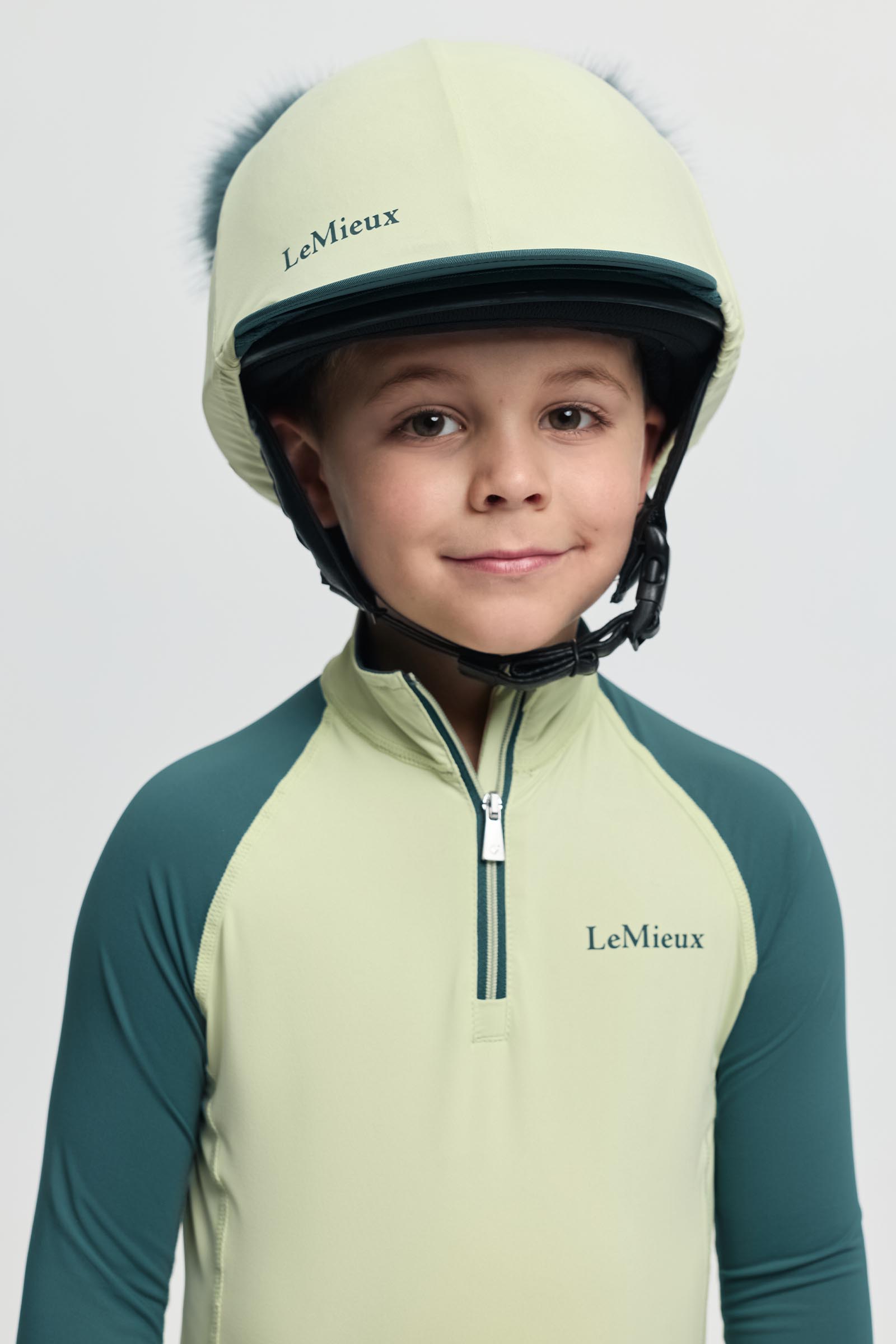 Macaron LeMieux Mini dobbelt pom hue silke