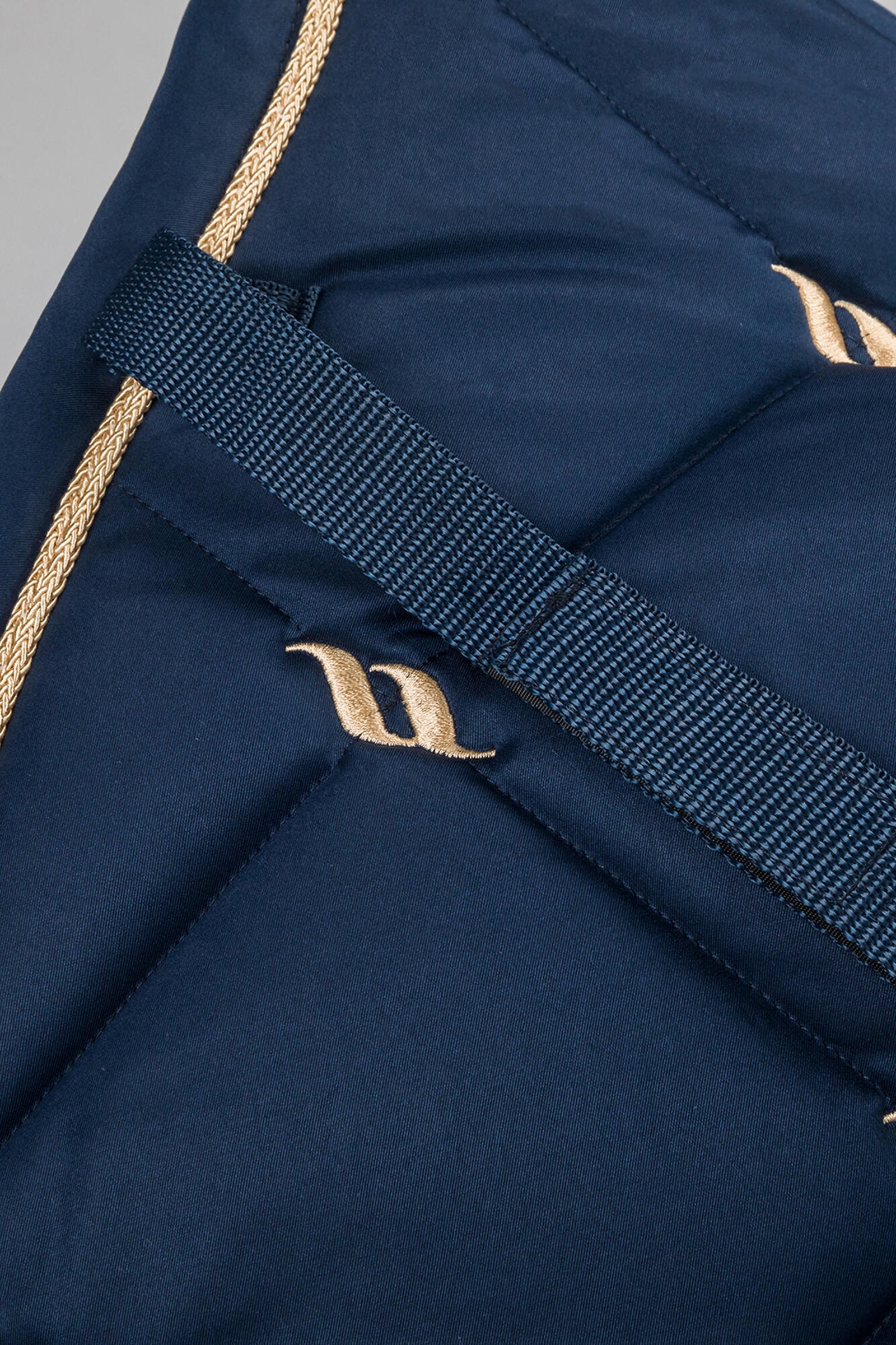 Blue Nights Back on Track Nights Collection Allround Sadelunderlag 