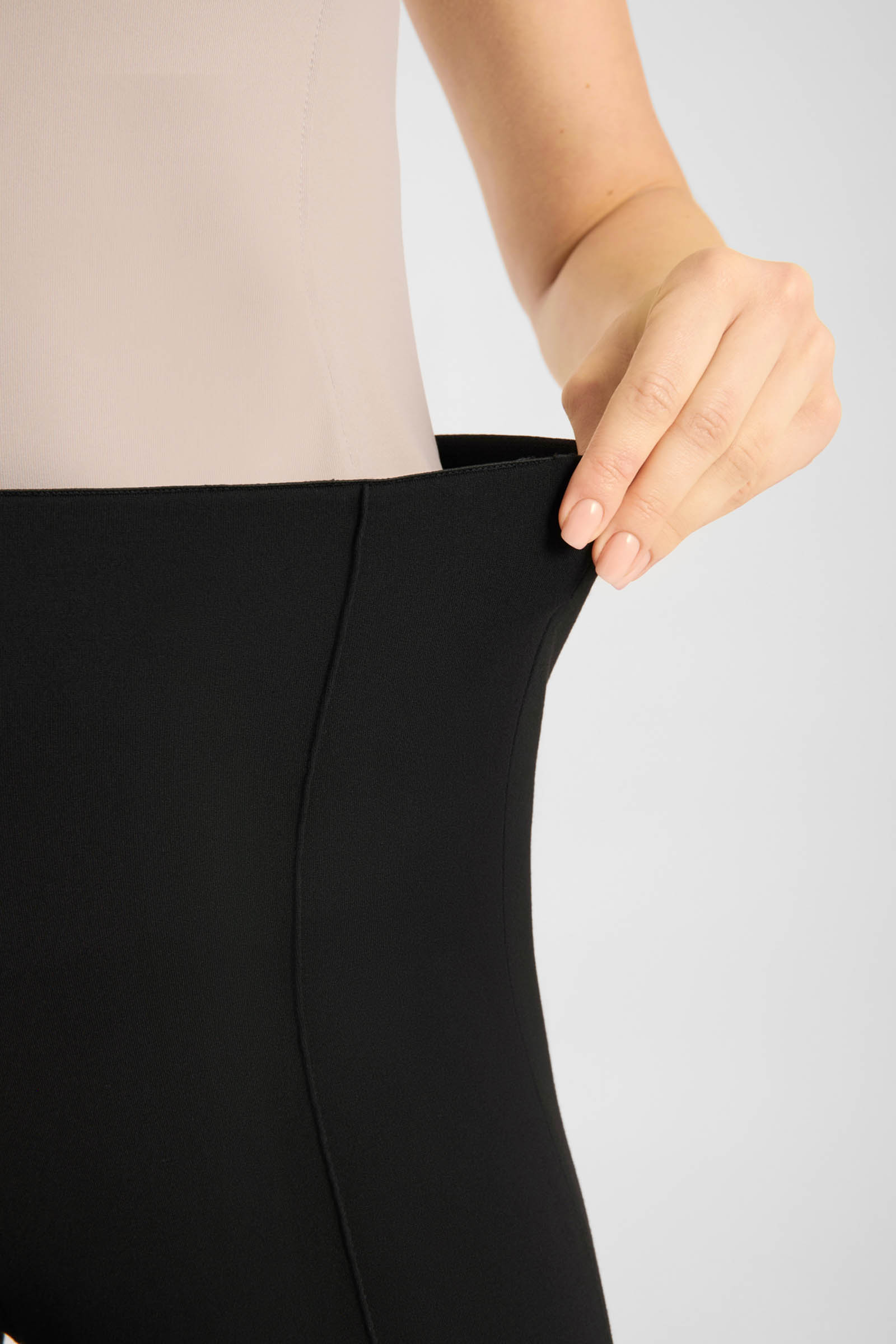 Horze Katharina rideleggings med fuldt s&aelig;de og slankende look til damer