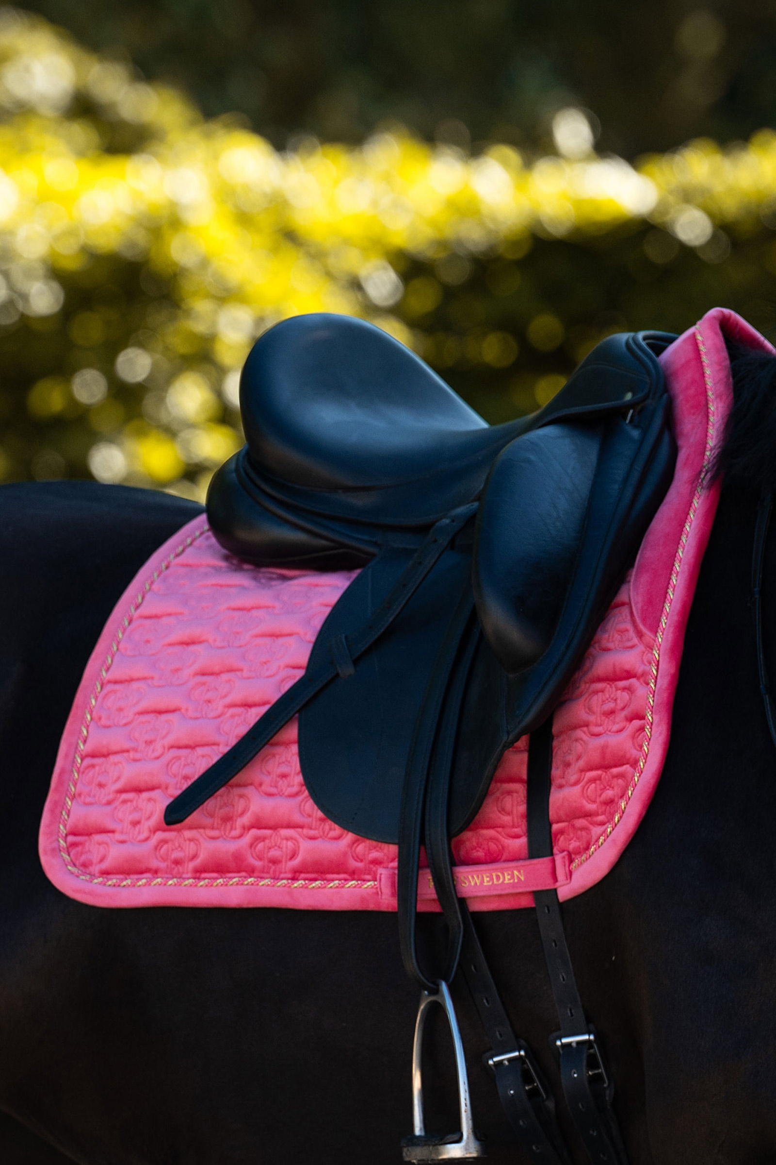 PS of Sweden sadelunderlag Velvet Monogram dressur