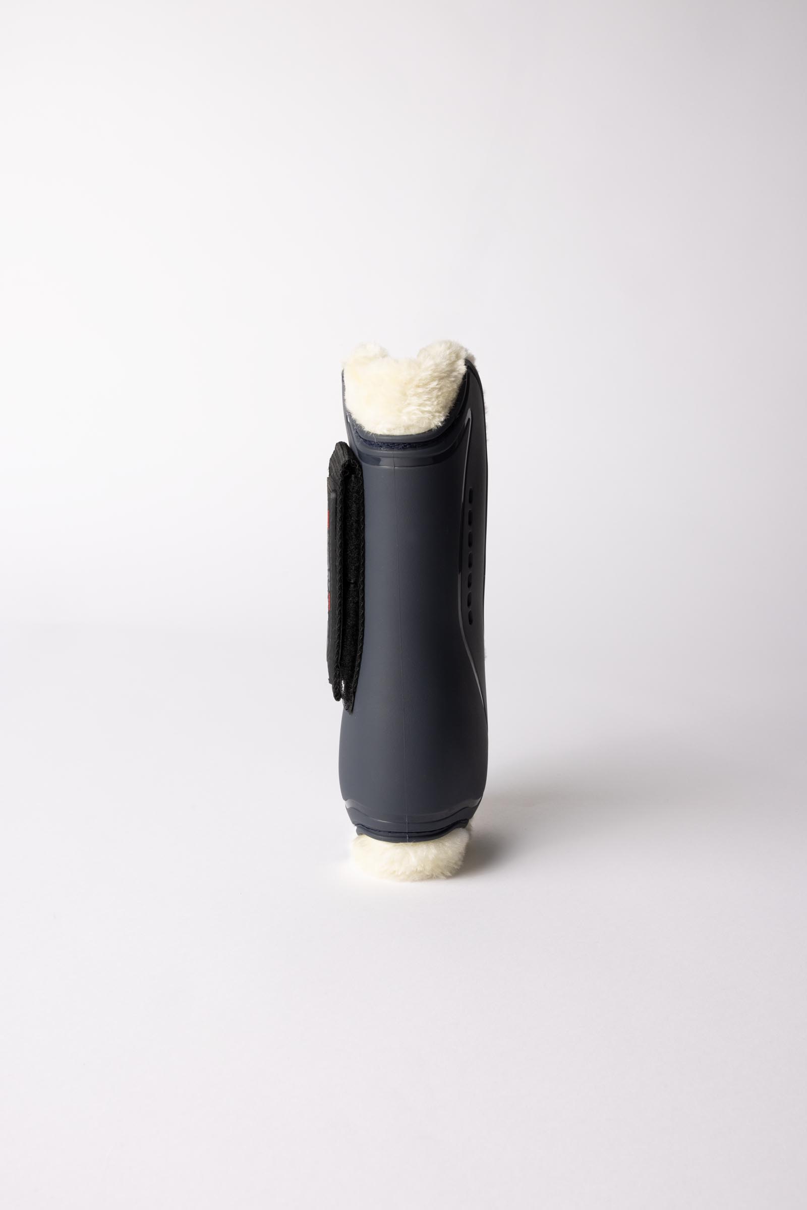 Horze Armour Airflow Senegamacher med kunstpels