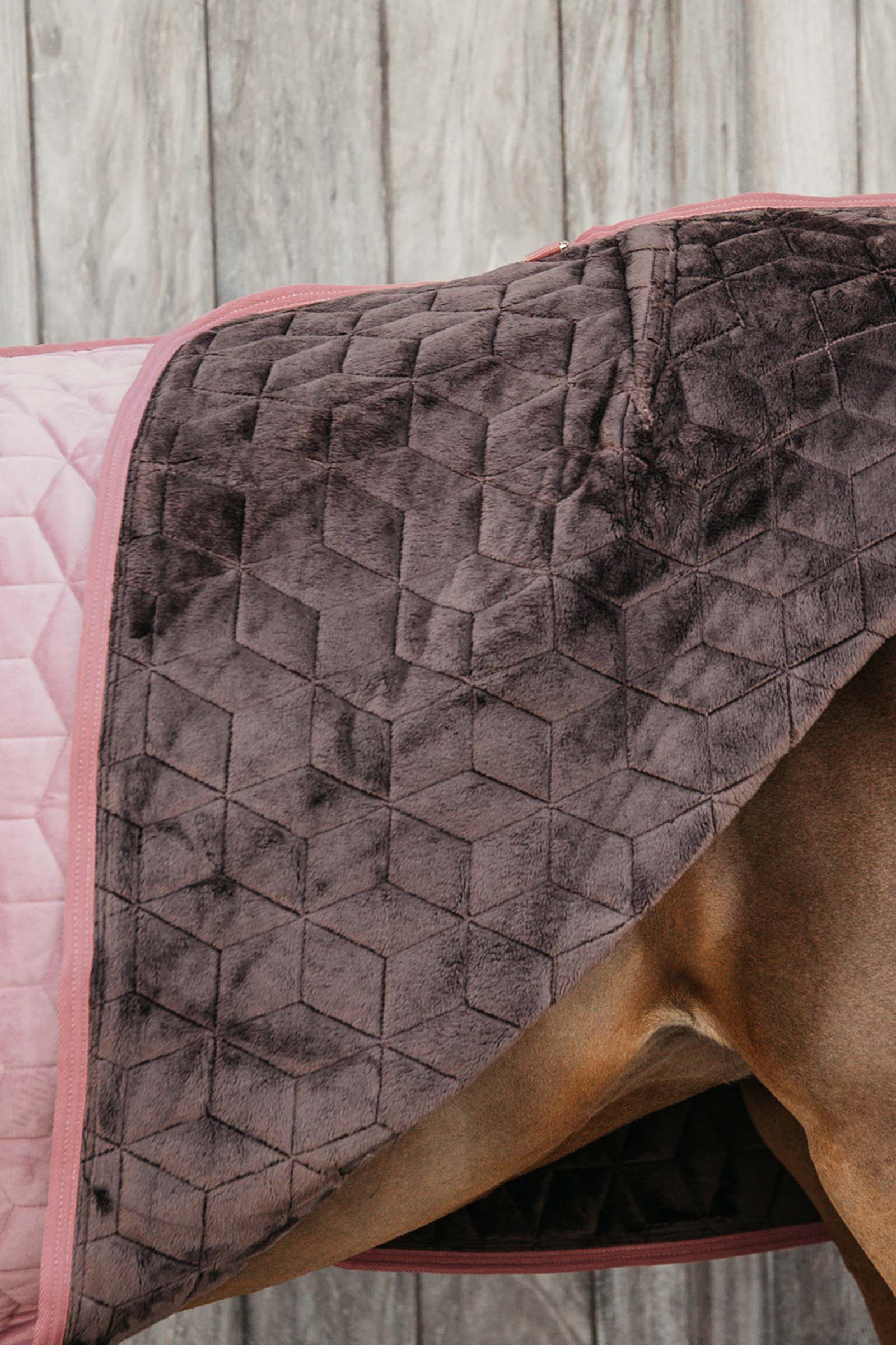 Kentucky Horsewear Velvet Showd&aelig;kken, 160 gr