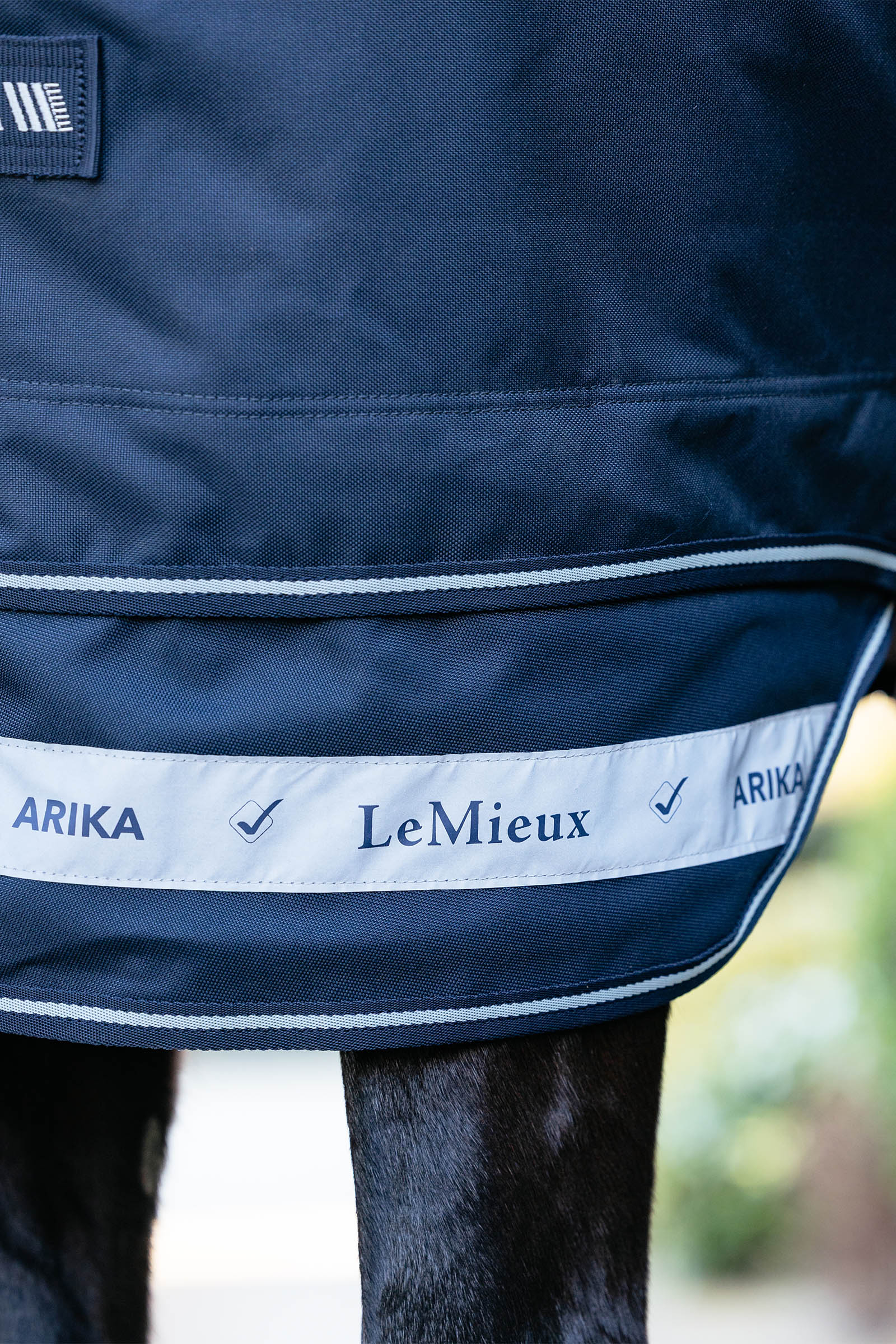 LeMieux Arika Storm-Tek uded&aelig;kken med aftagelig hals, 200 g