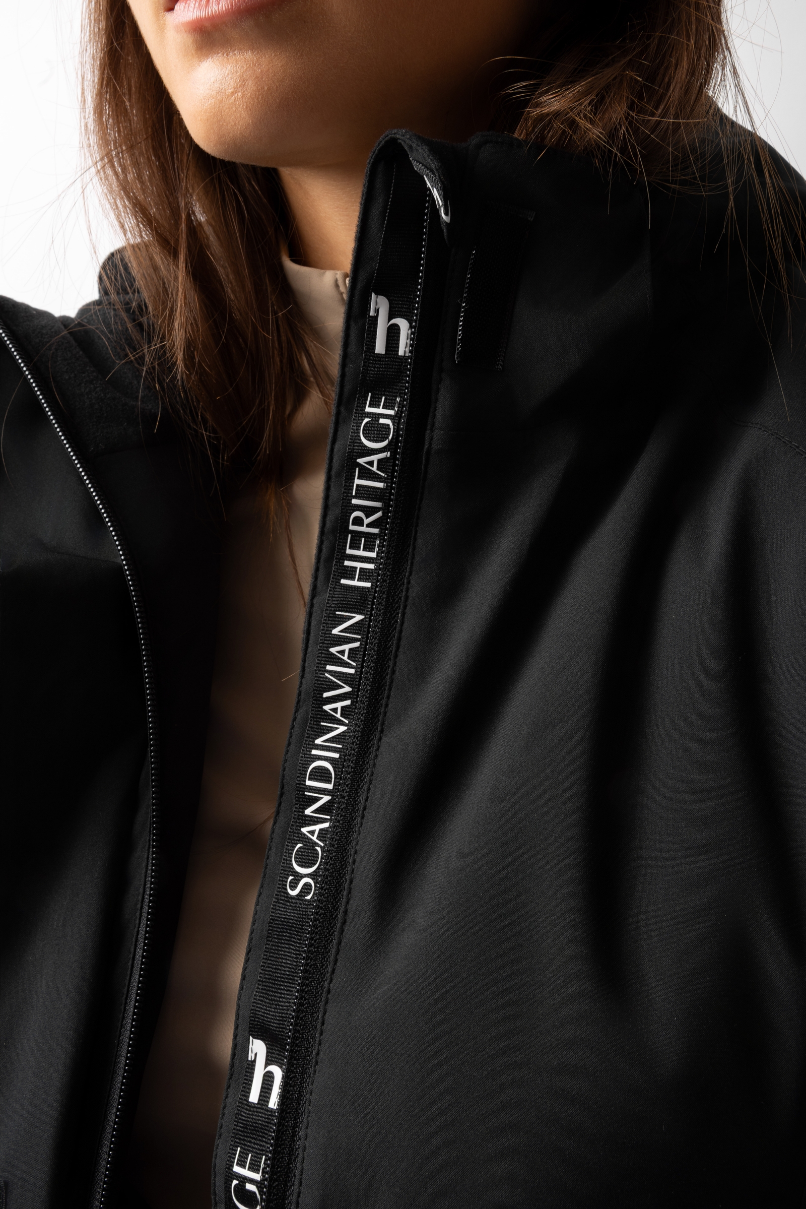 Horze Camila vandtæt vatteret damejakke