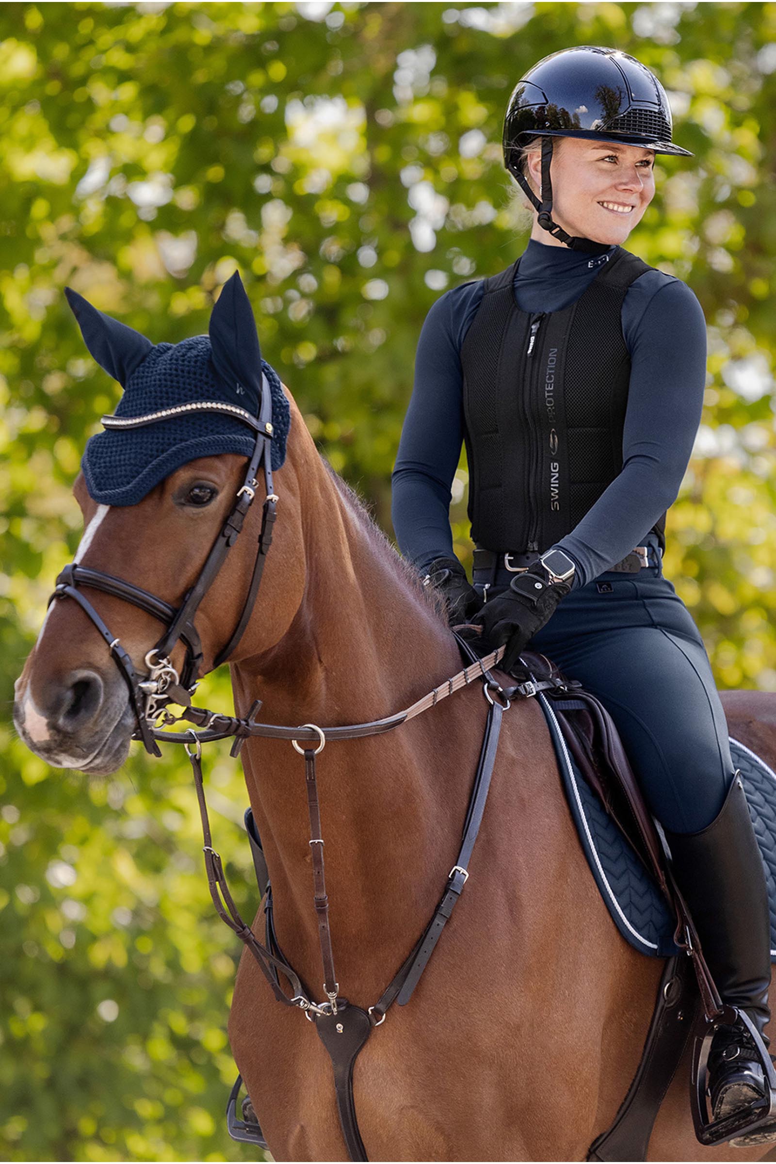 SWING H24 Lady Glossy ridehjelm til kvinder