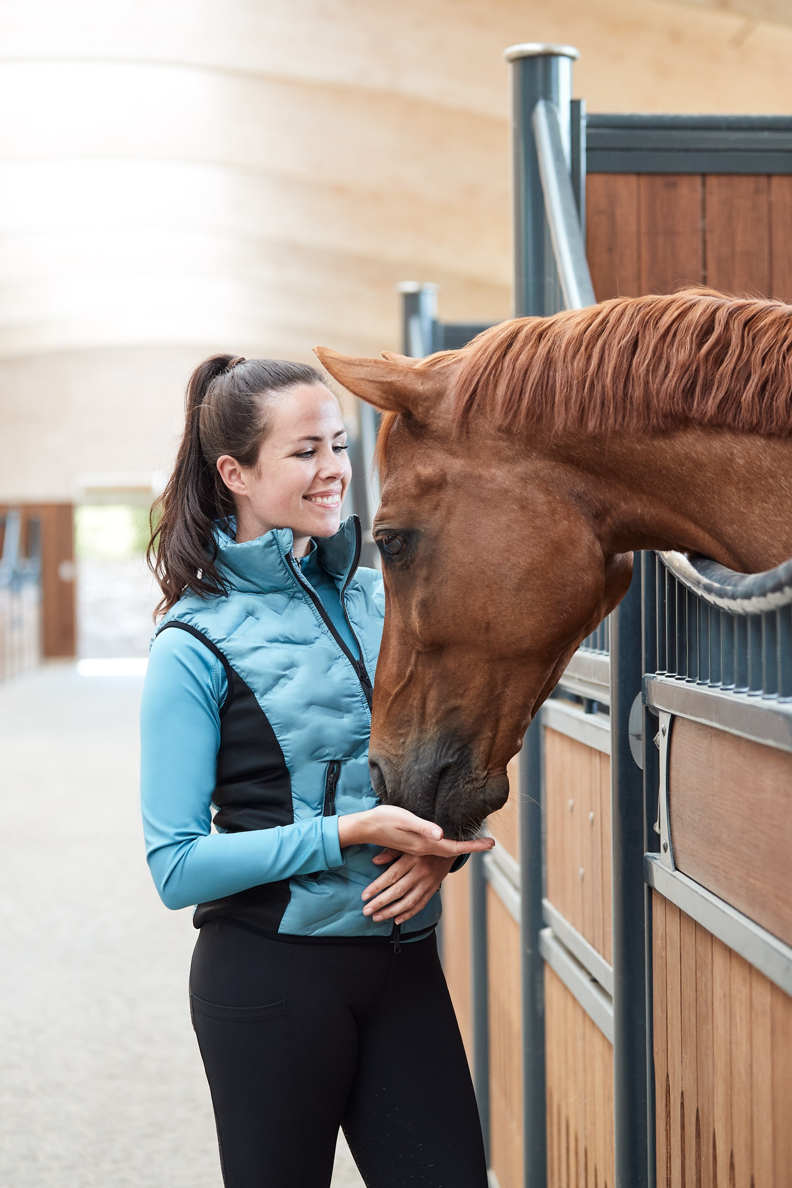 Horze Shelly let vatteret damevest