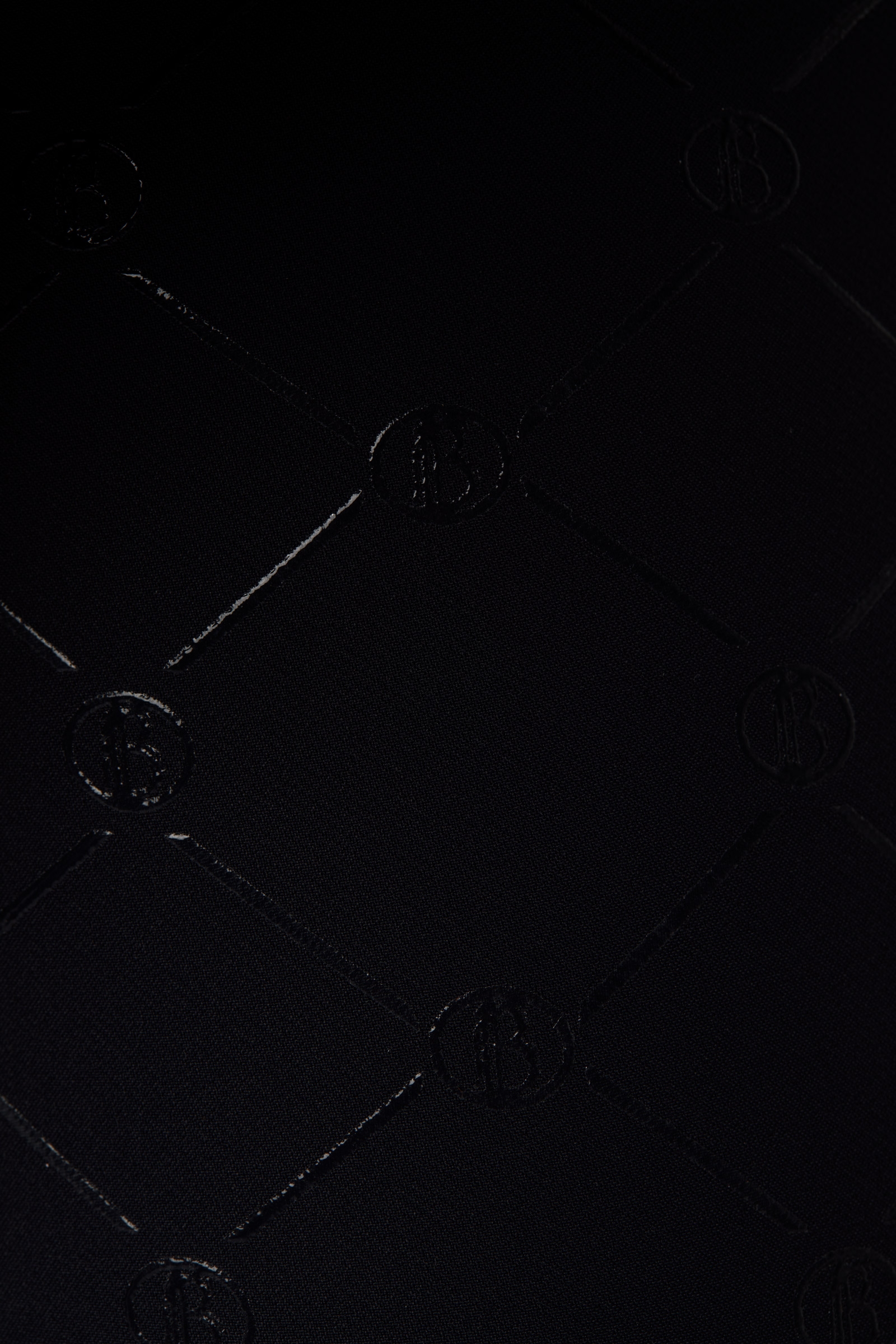 B Vertigo Natalia ridebukser med blondelommer, damemodel