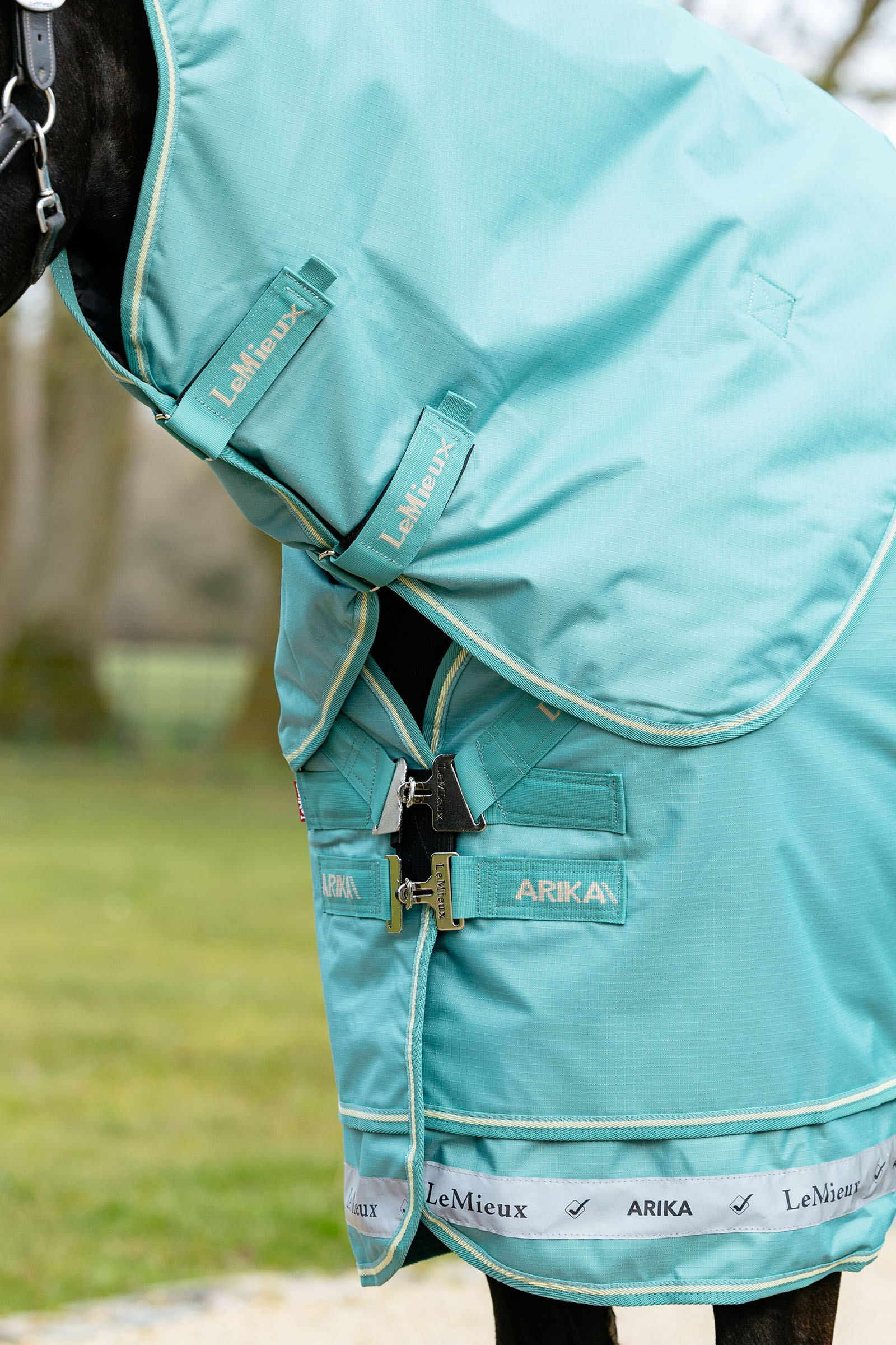 LeMieux Arika 600D Uded&aelig;kken med aftagelig hals, 0g